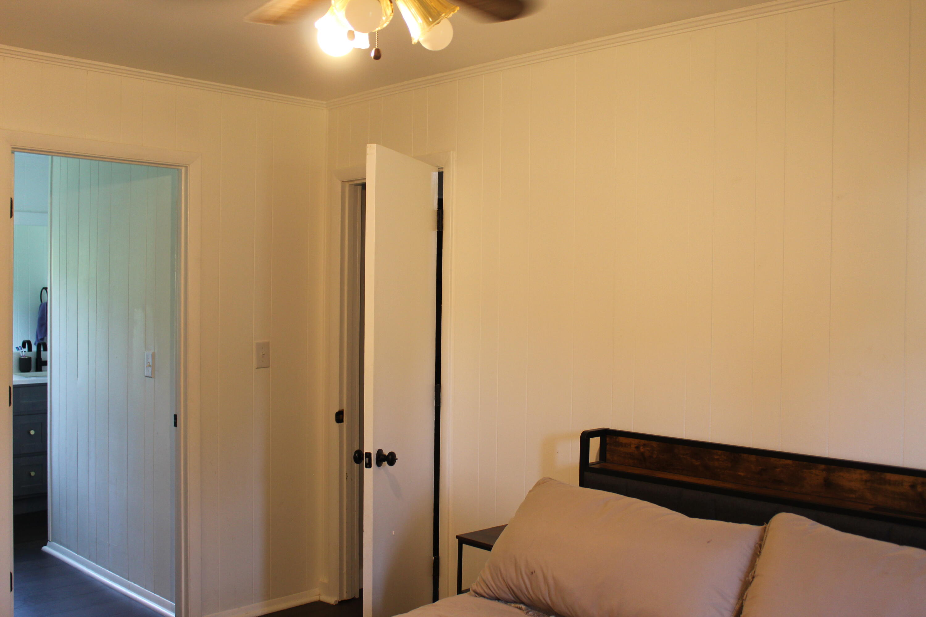 1131 Bleich Road Property Photo 5