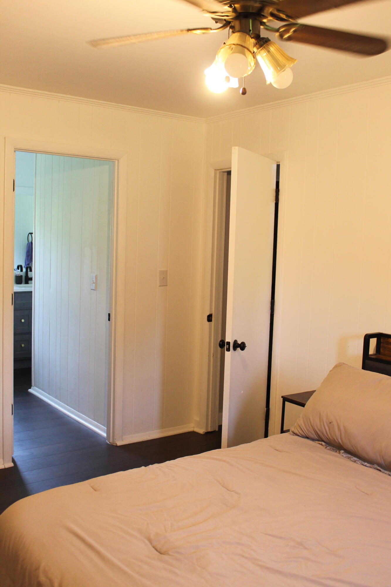 1131 Bleich Road Property Photo 6