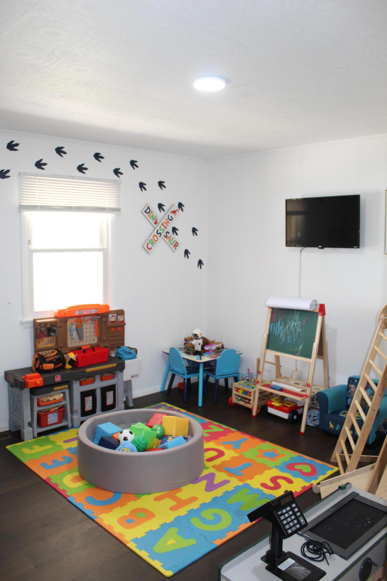 1131 Bleich Road Property Photo 15
