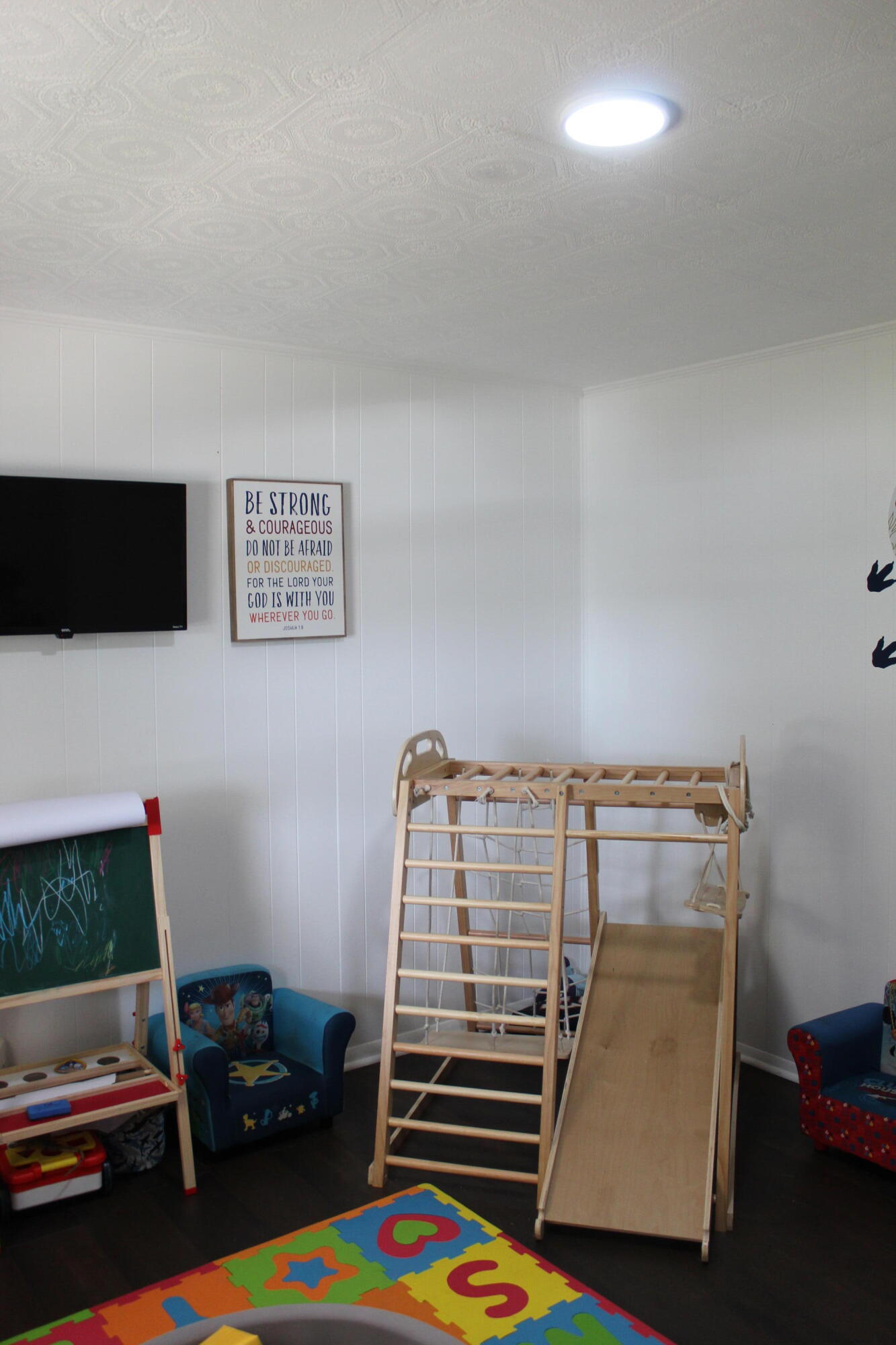 1131 Bleich Road Property Photo 16