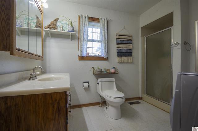 72 Holt Road Property Photo 29