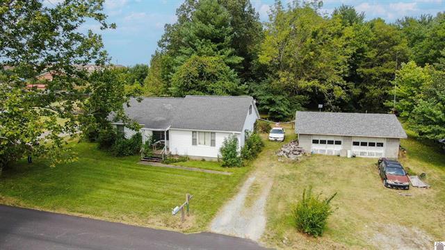 4231 Hansen Road Property Photo 8