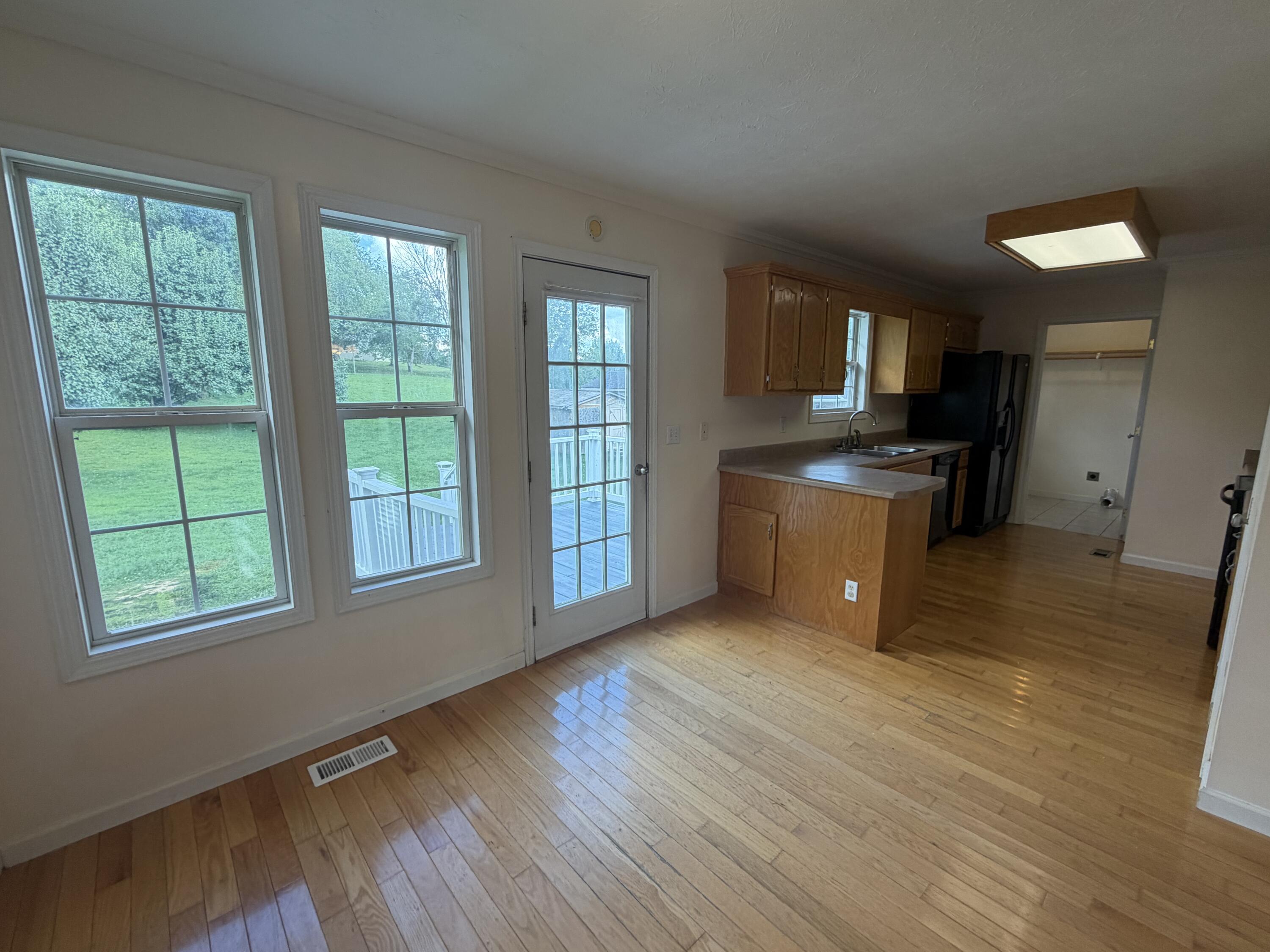 208 Macbennett Drive Property Photo 6