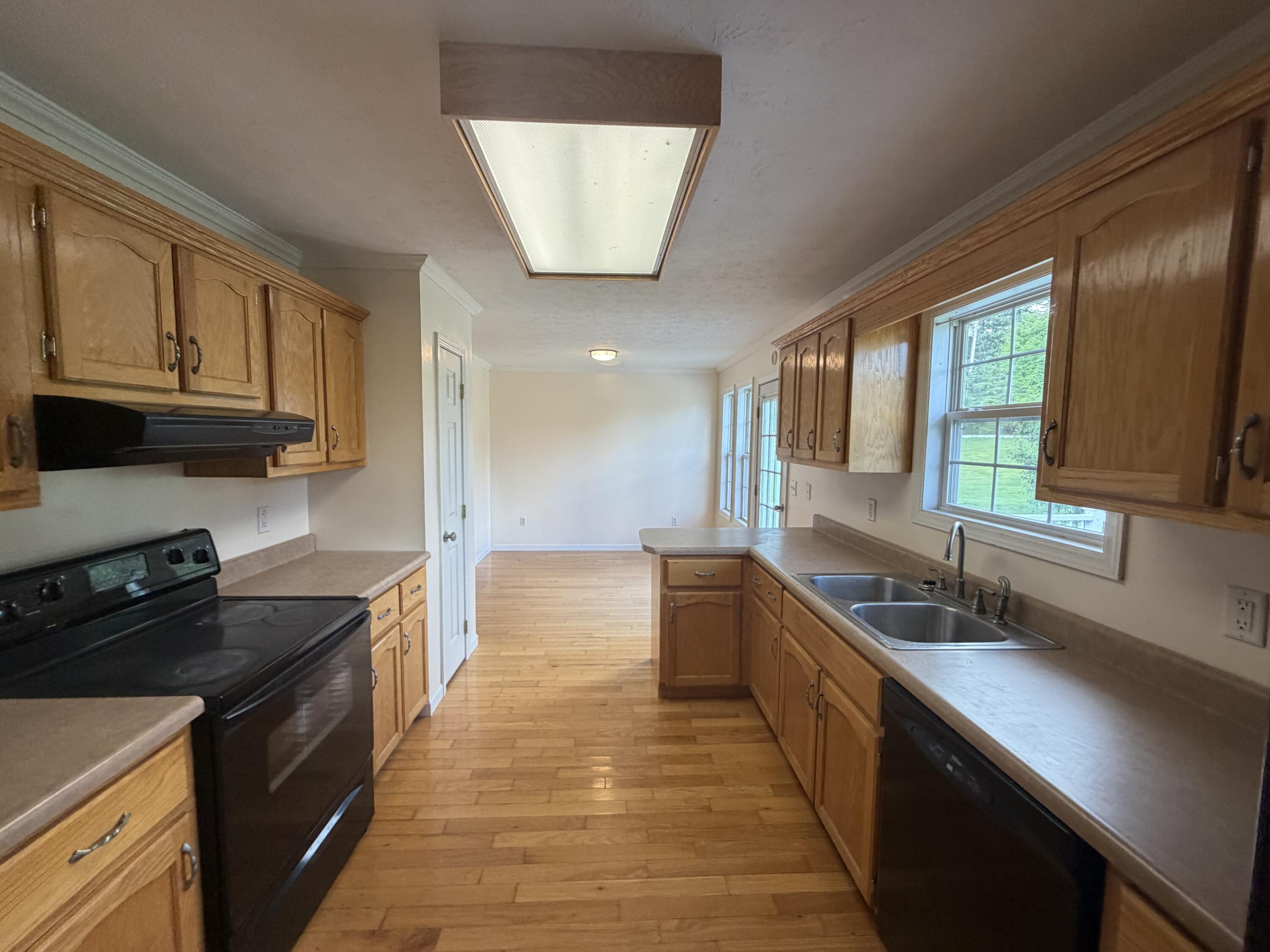208 Macbennett Drive Property Photo 7