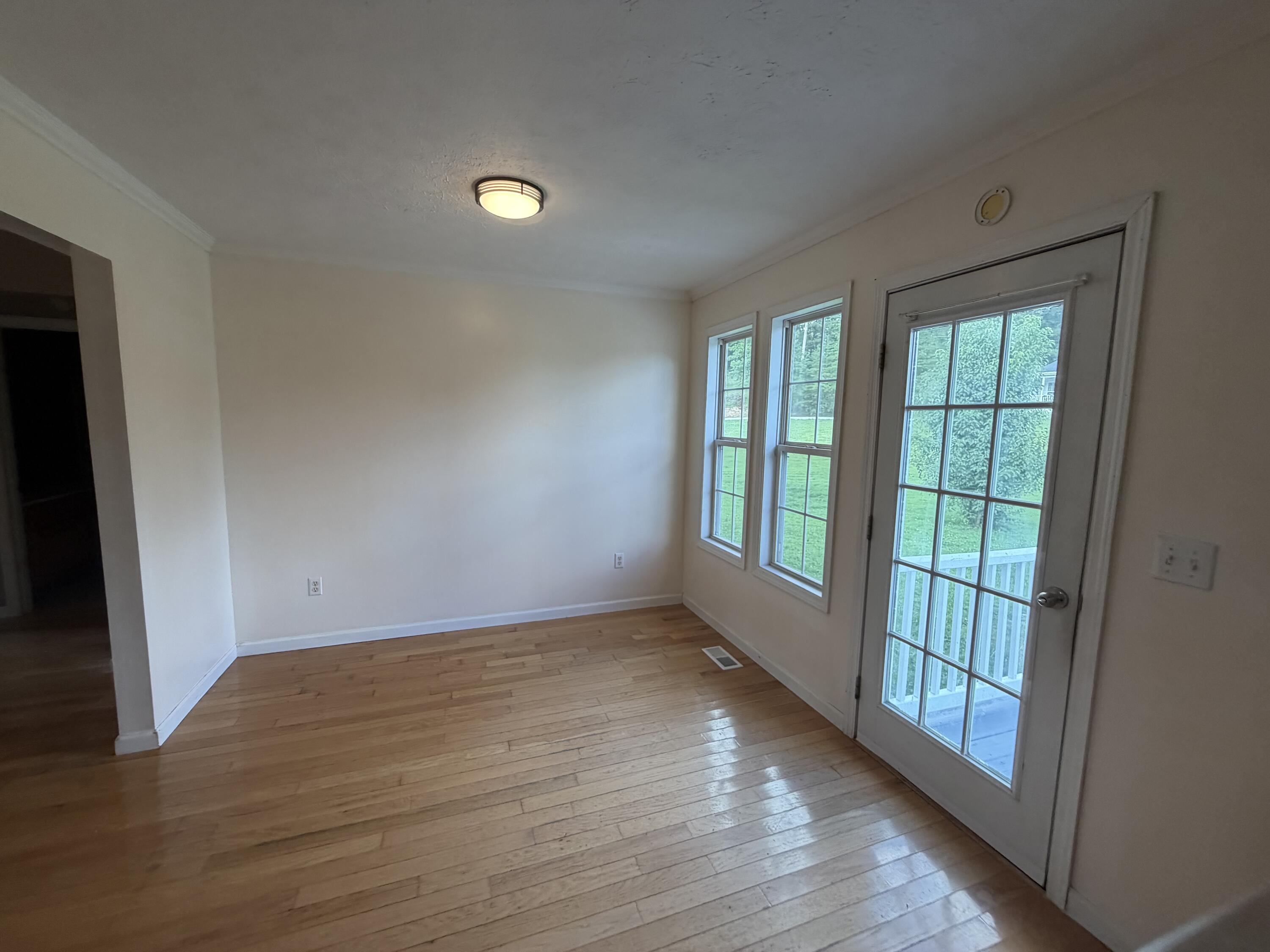 208 Macbennett Drive Property Photo 11