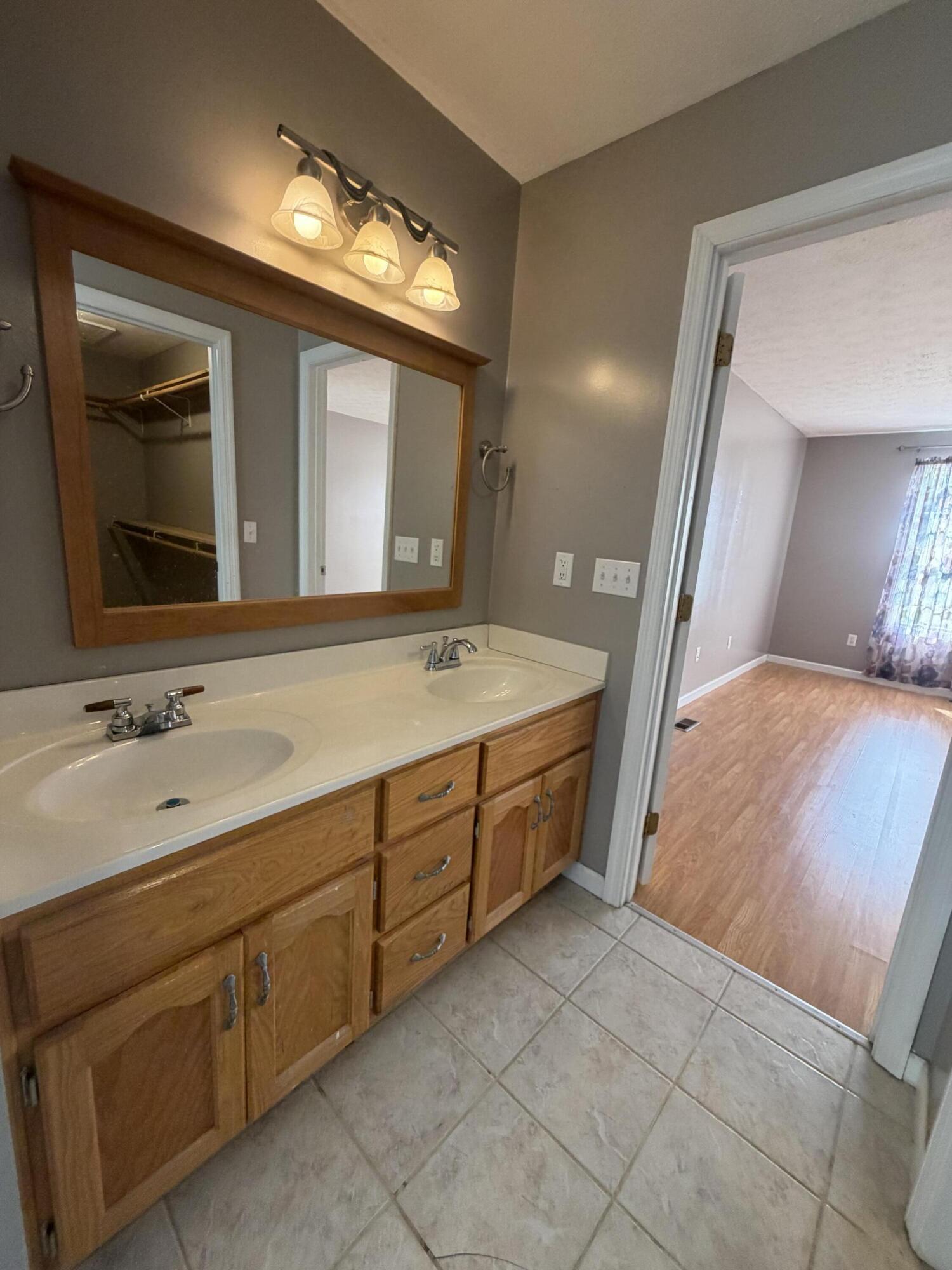 208 Macbennett Drive Property Photo 15