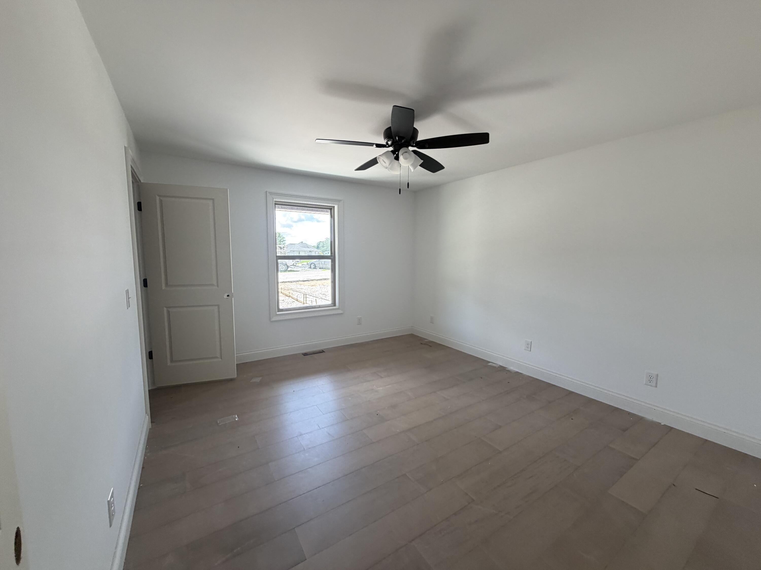 392 Madison Circle Property Photo 10