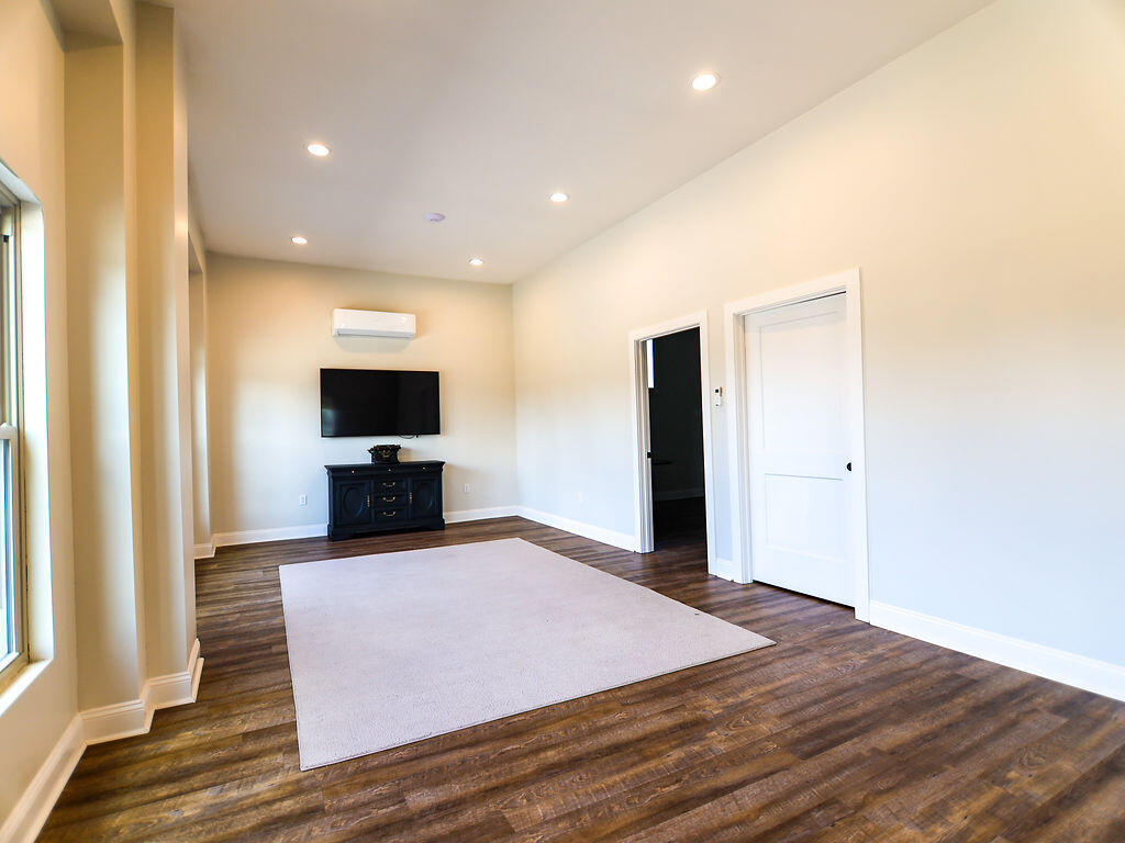 800 Coldwater Road Property Photo 15