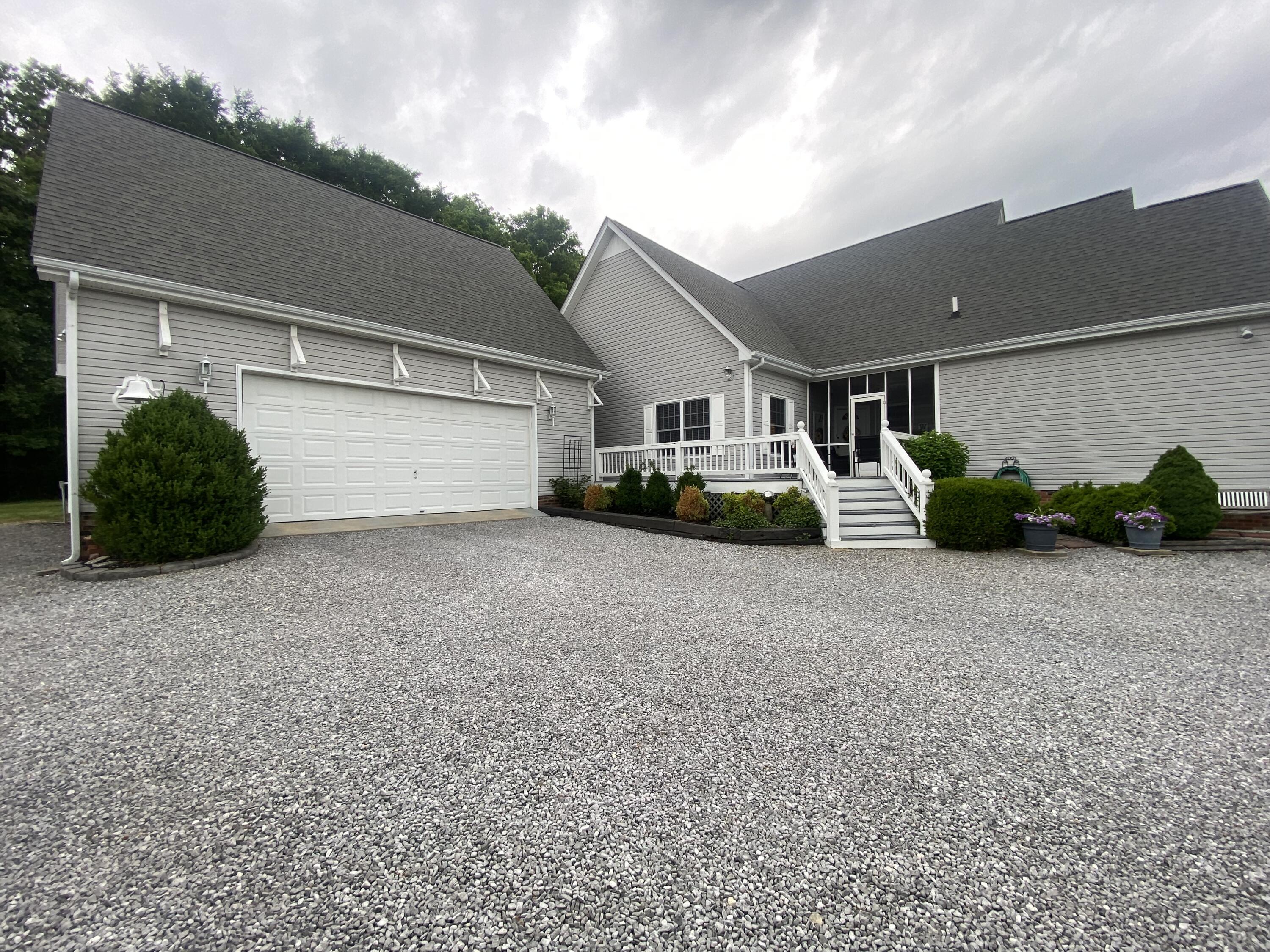 5289 Blue Springs Road Property Photo 6