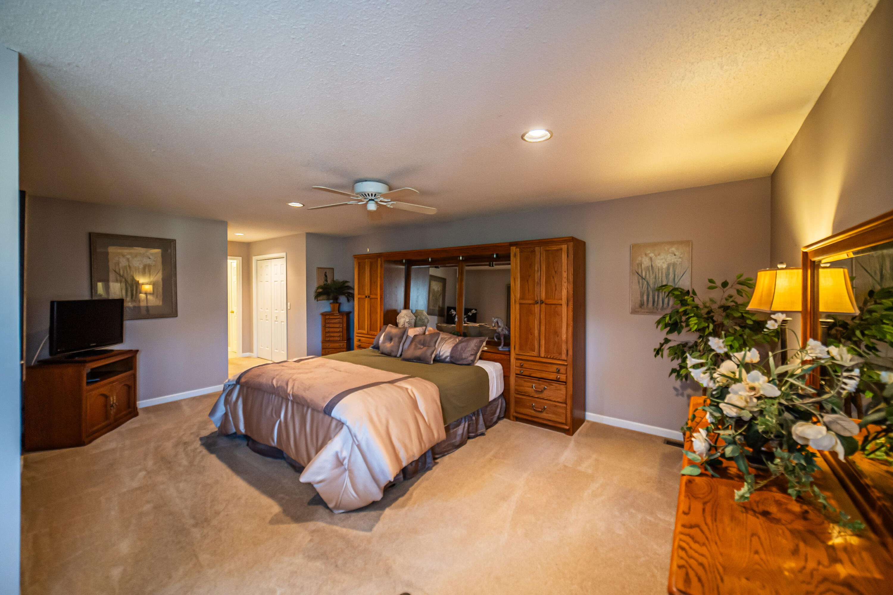 25 Meadow Links Drive Property Photo 10