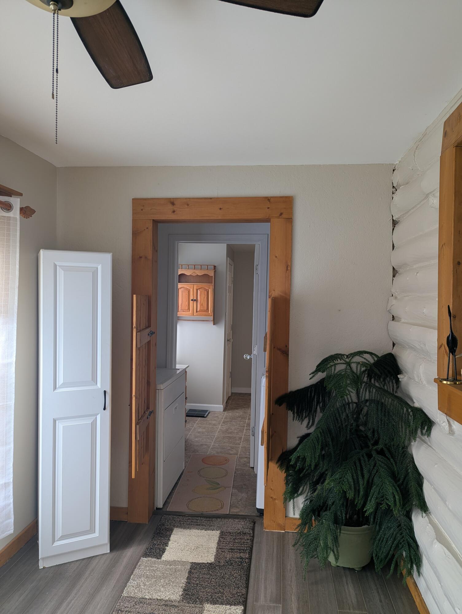3107 E Hwy 552 Property Photo 9