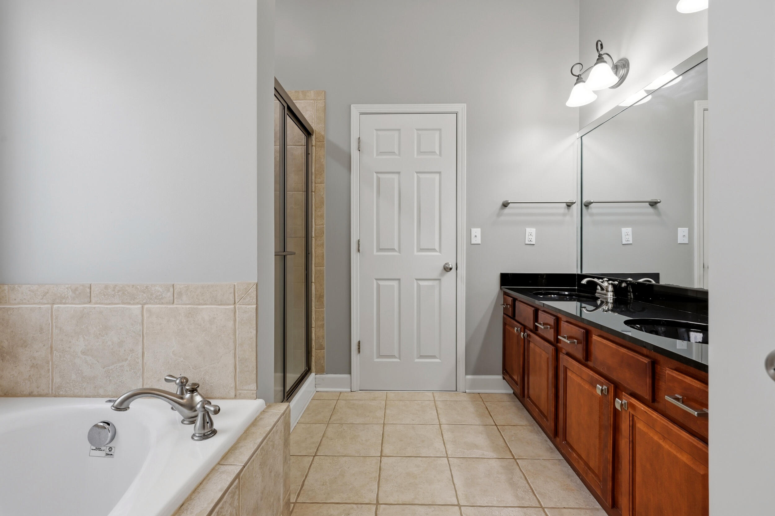 4016 Sweetspire Drive Property Photo 28