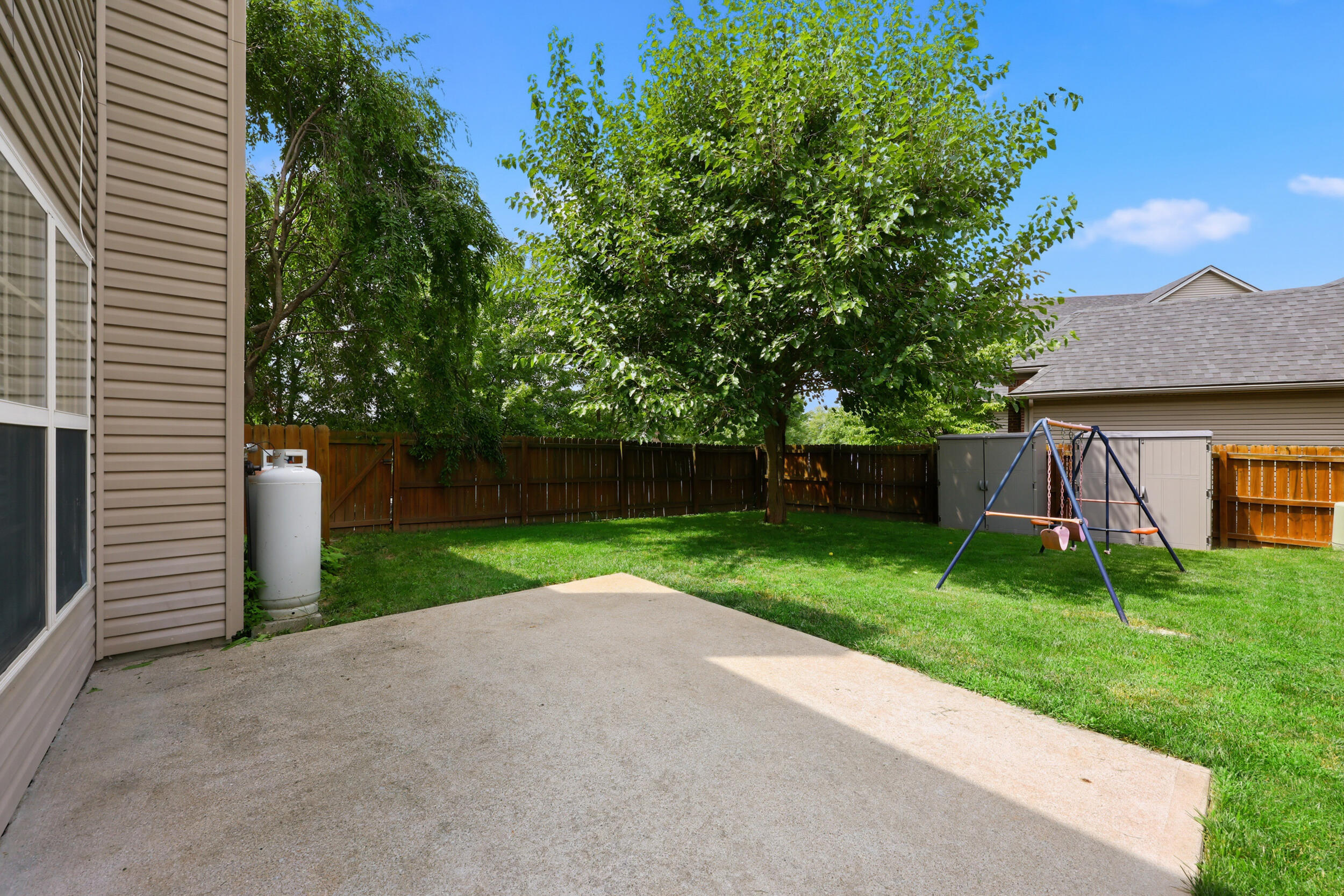 4016 Sweetspire Drive Property Photo 41