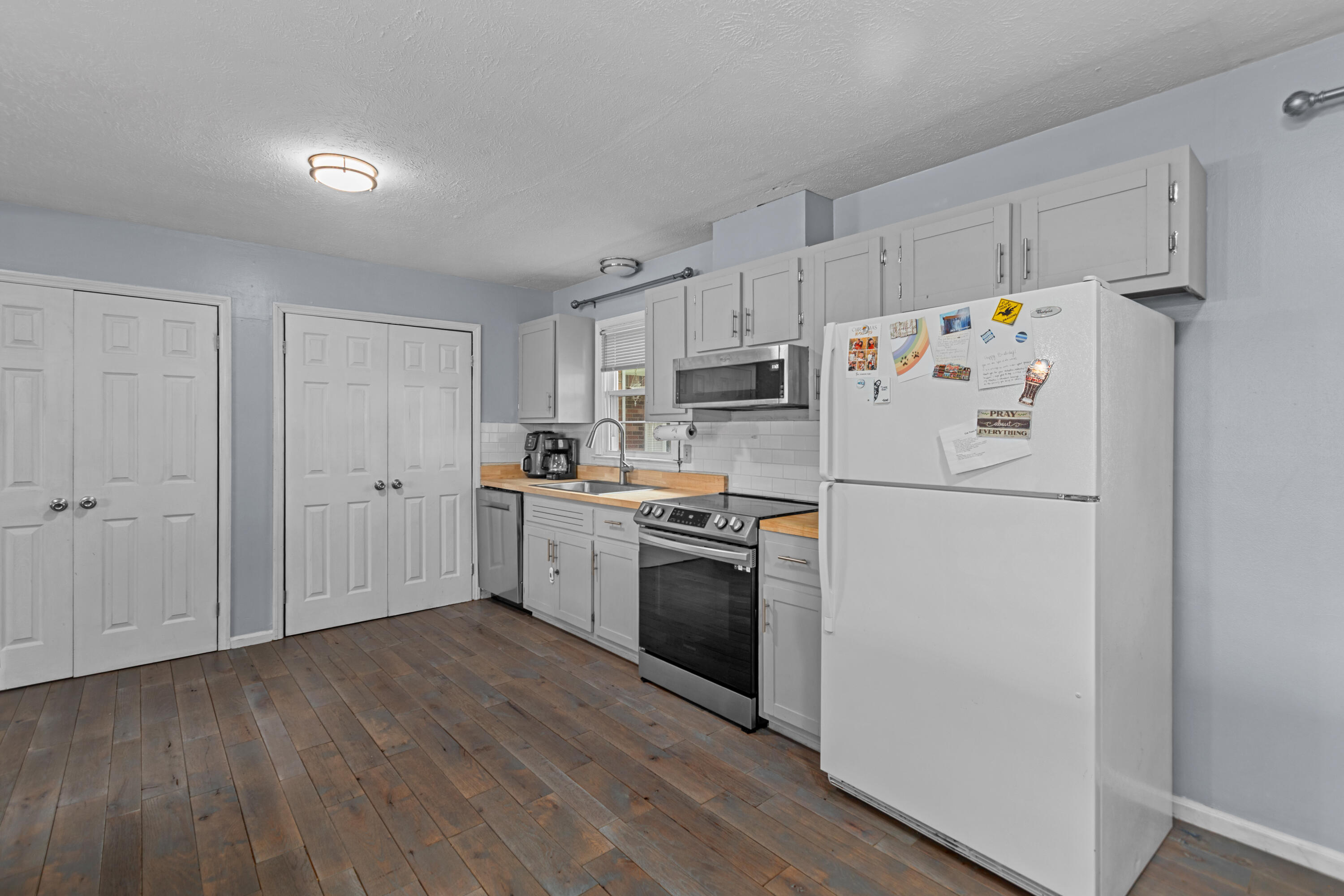 102 Rebecca Drive Property Photo 10