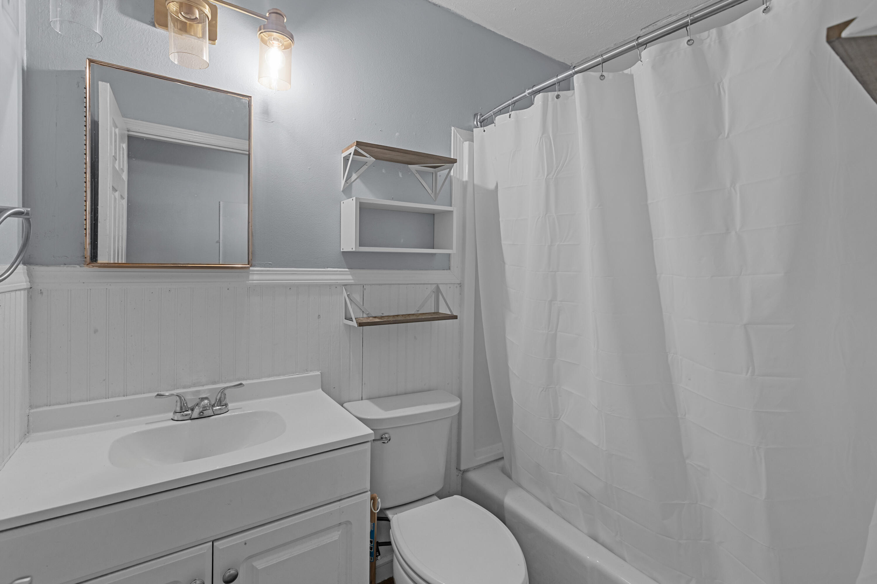 102 Rebecca Drive Property Photo 13