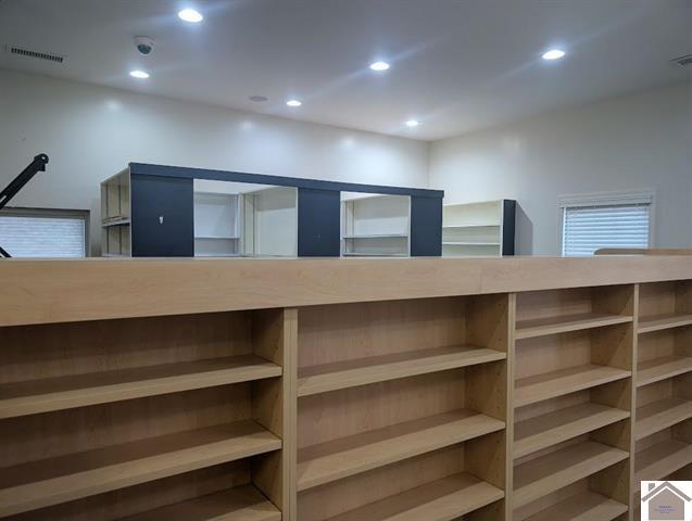 451 Court Street Property Photo 5