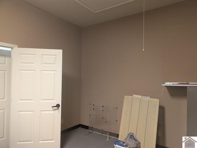 451 Court Street Property Photo 15