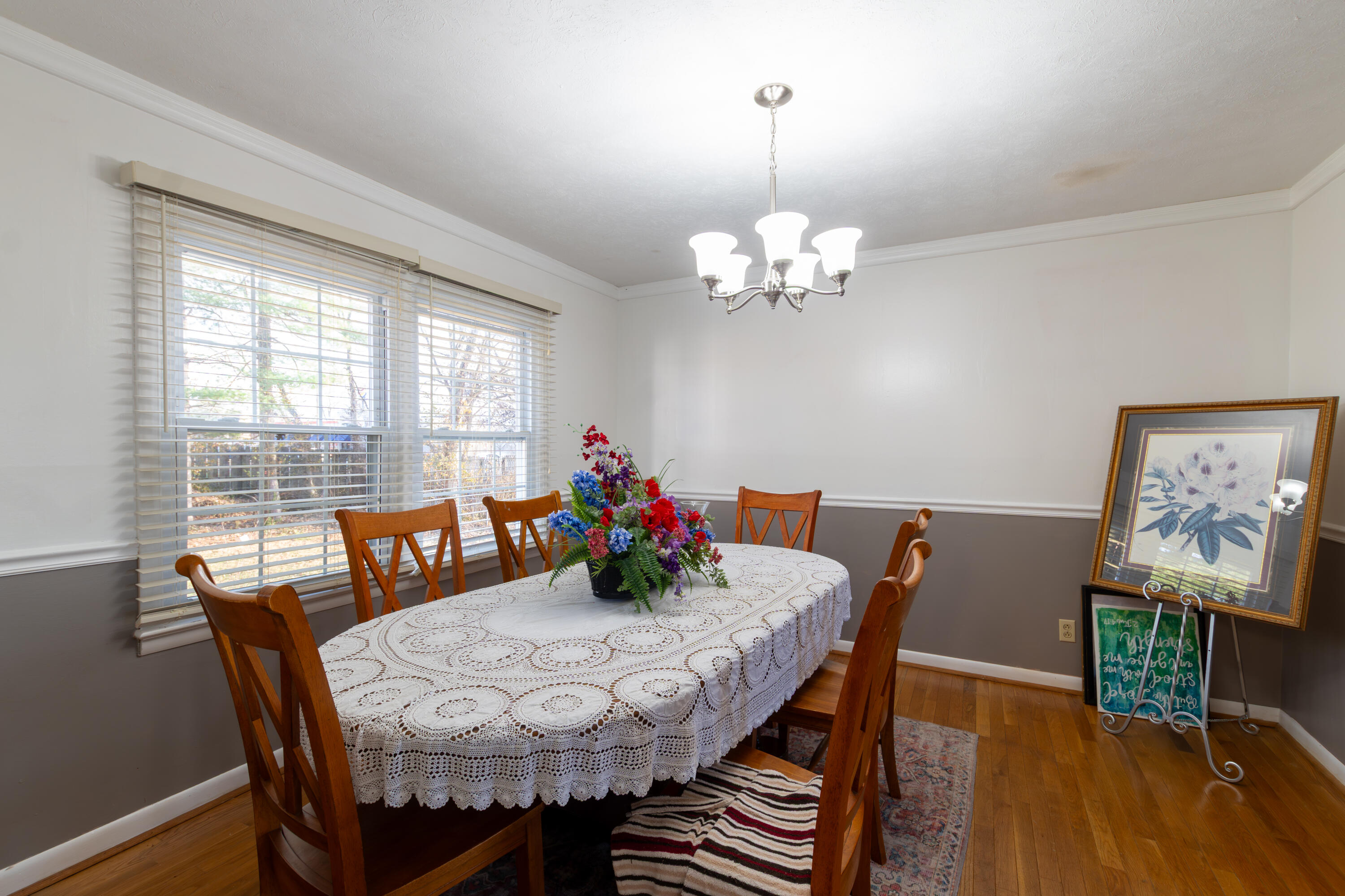 4340 Meadow Lane Property Photo 10