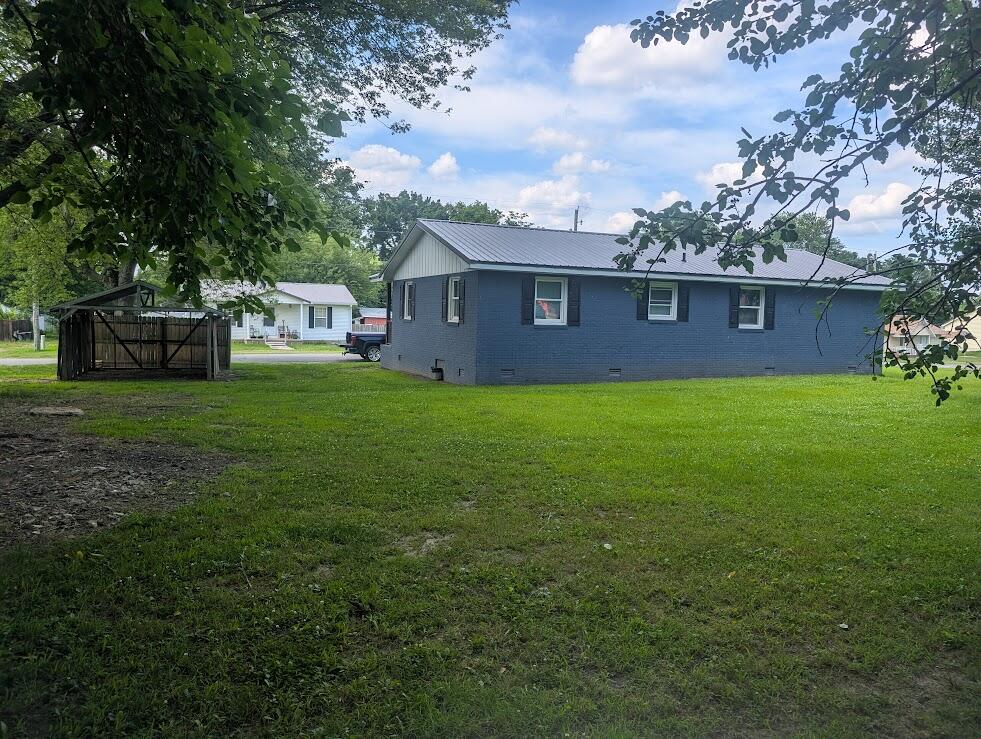 523 3rd Street Property Photo 19