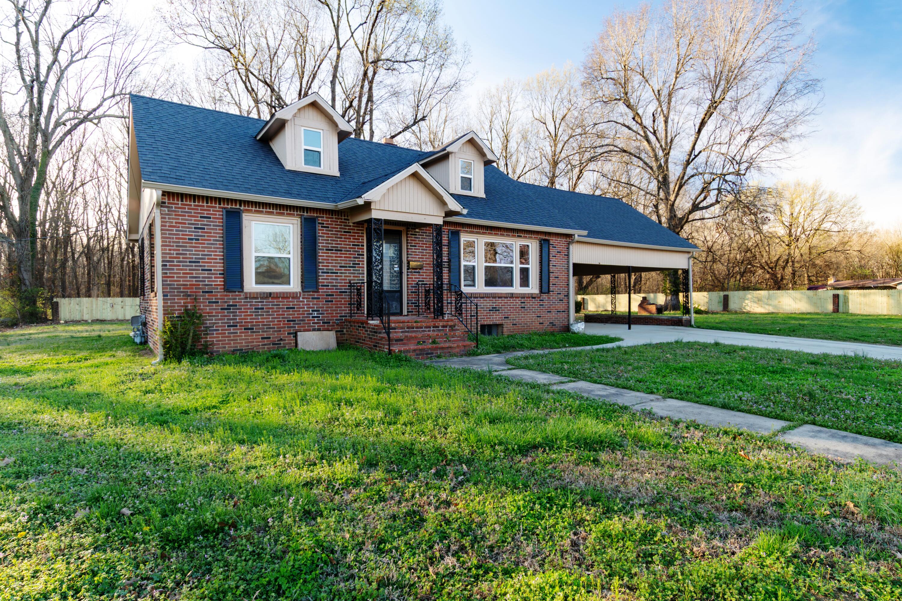 1353 Reed Avenue Property Photo 1