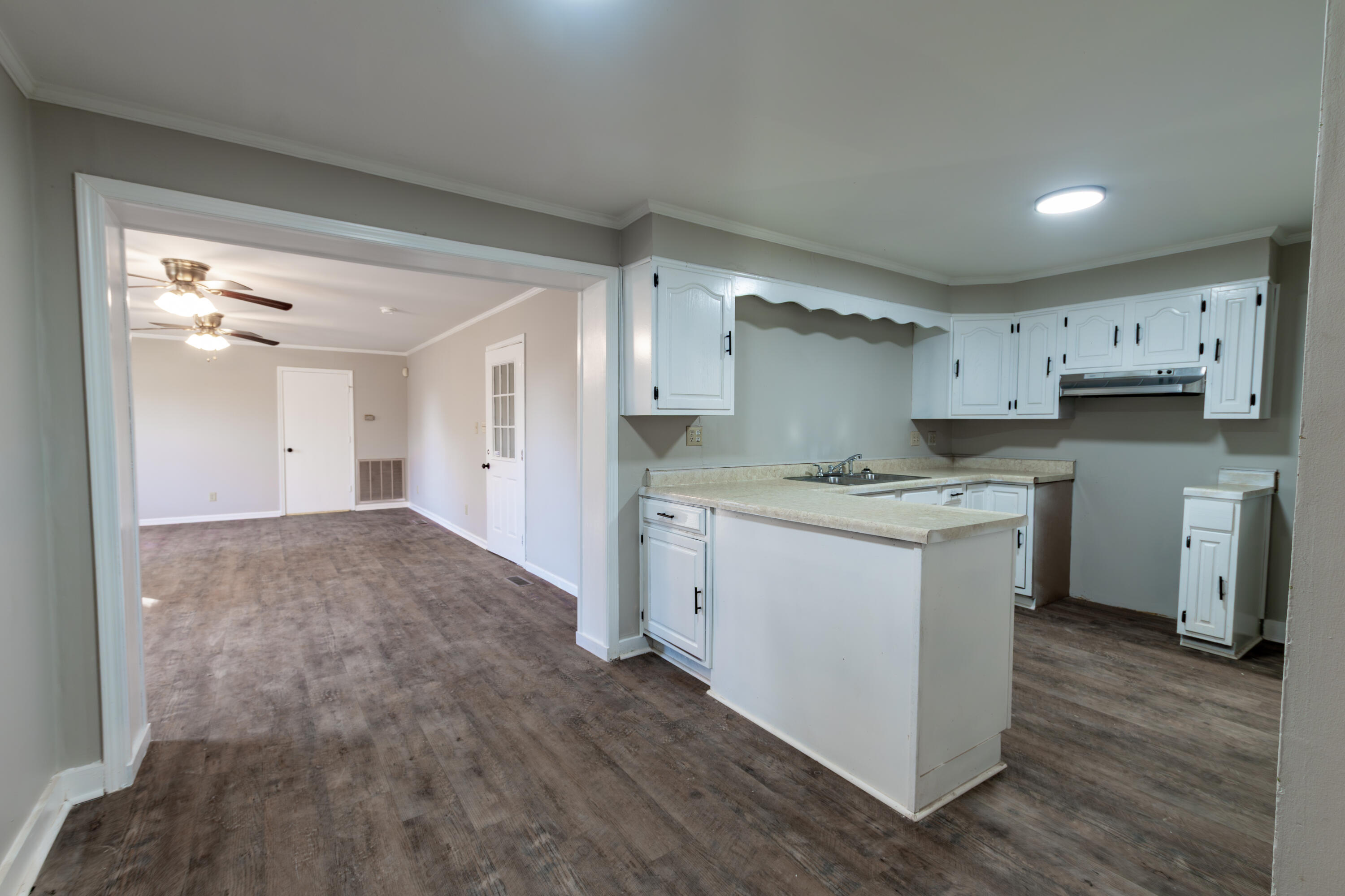 1353 Reed Avenue Property Photo 14
