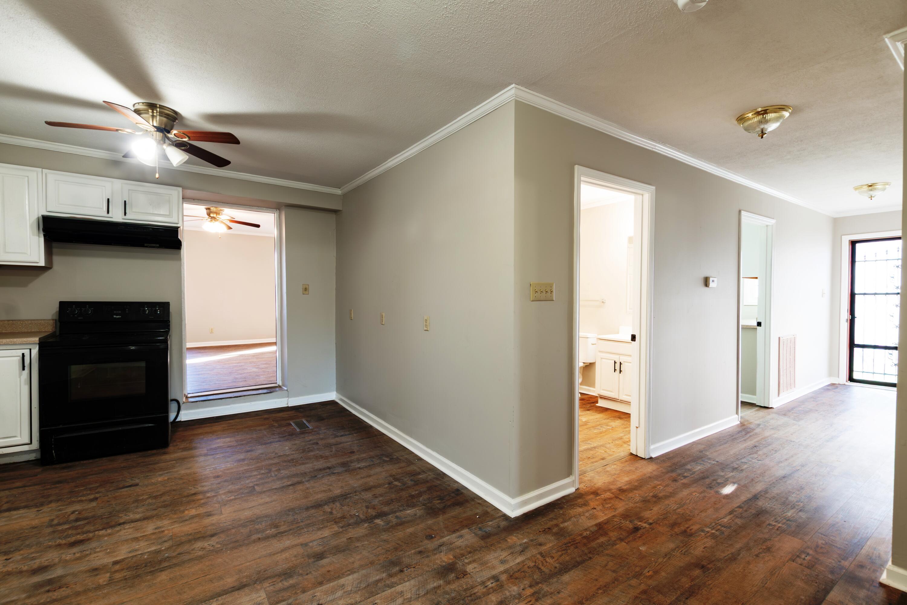 1353 Reed Avenue Property Photo 23
