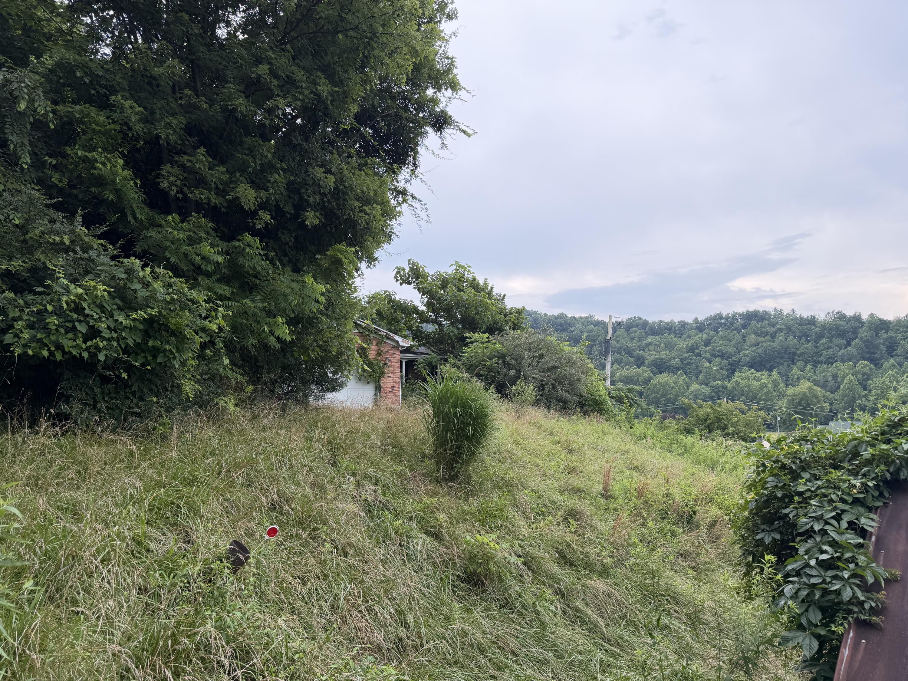 2 Black Powder Lane Property Photo 3