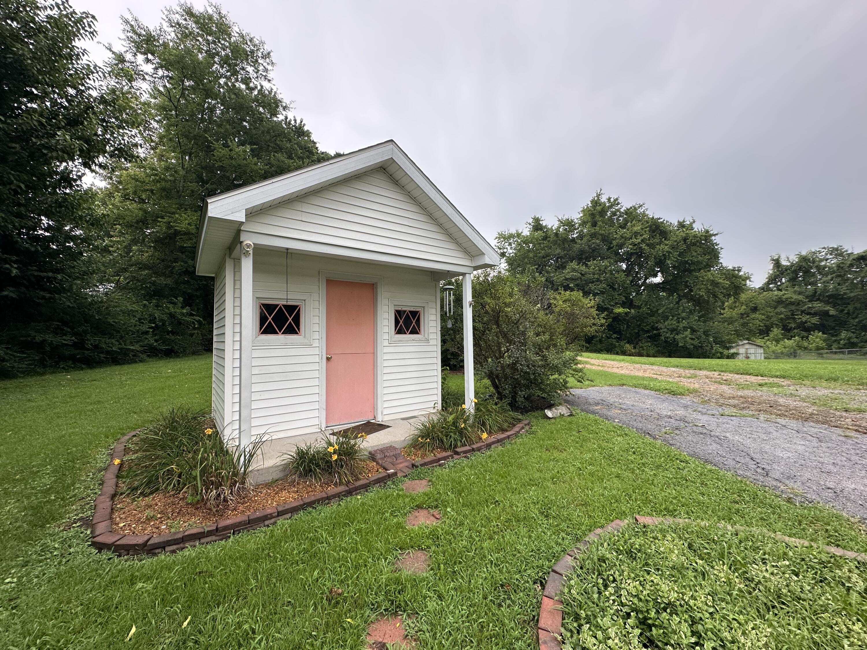 636 Madisonville Street Property Photo 15