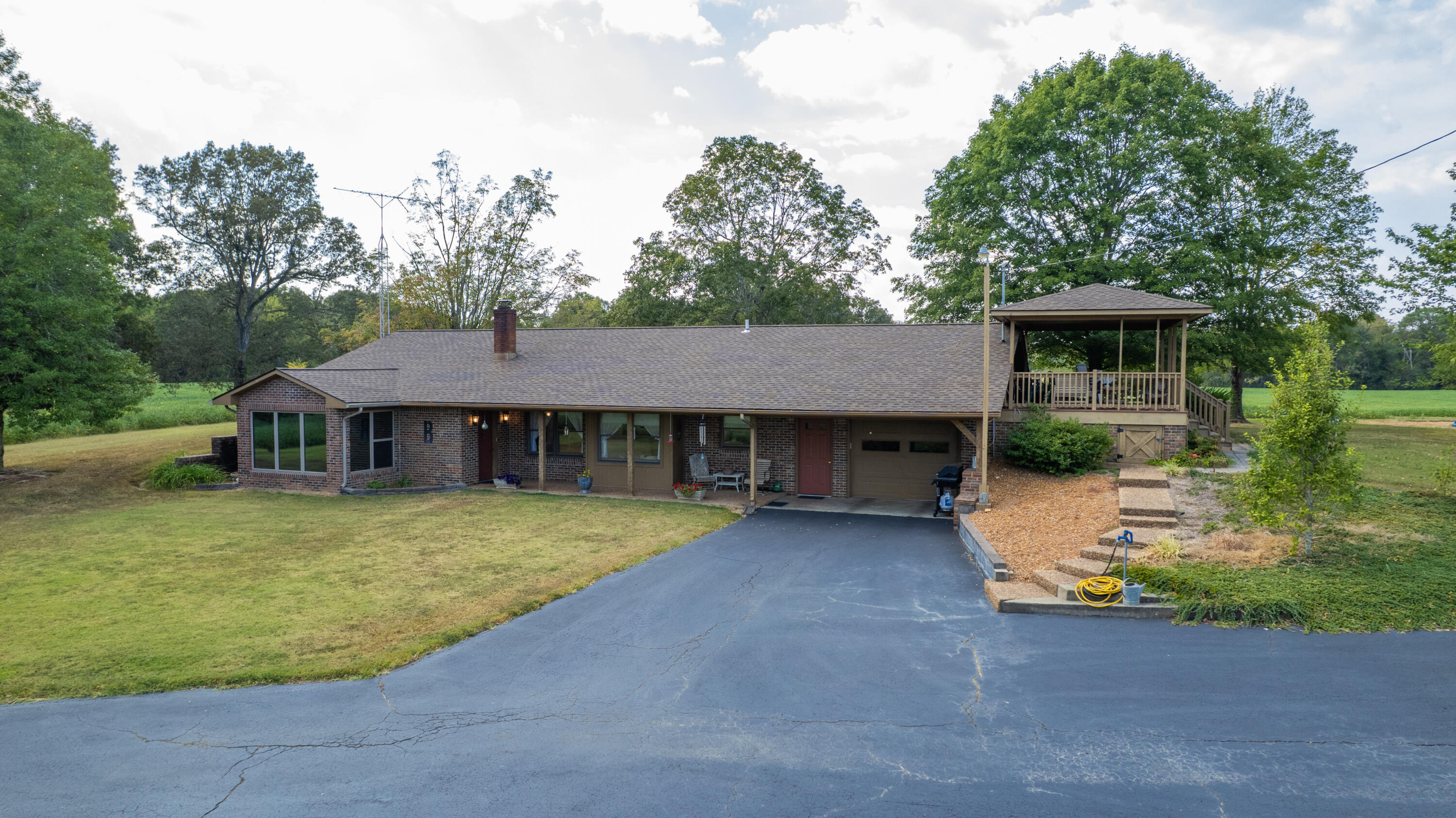 7146 Kirksey Highway Property Photo 19
