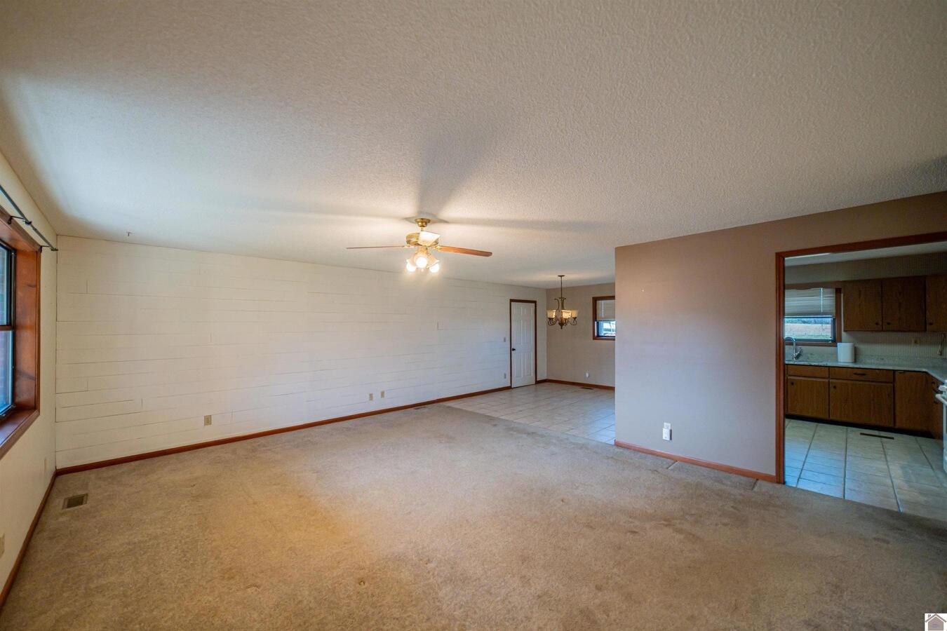 91 Thorn Road Property Photo 6