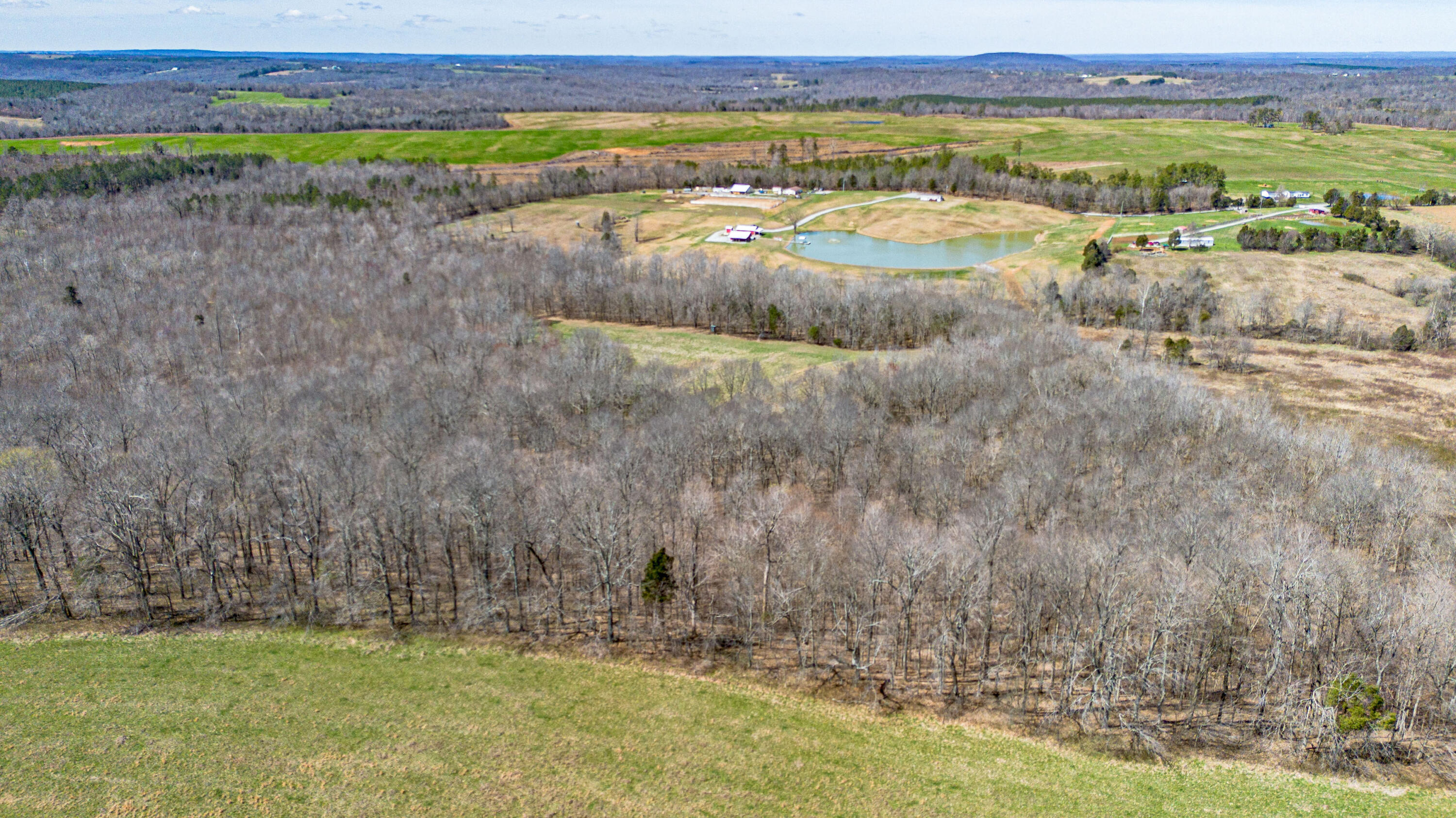 400 Jeff Clements Property Photo 8
