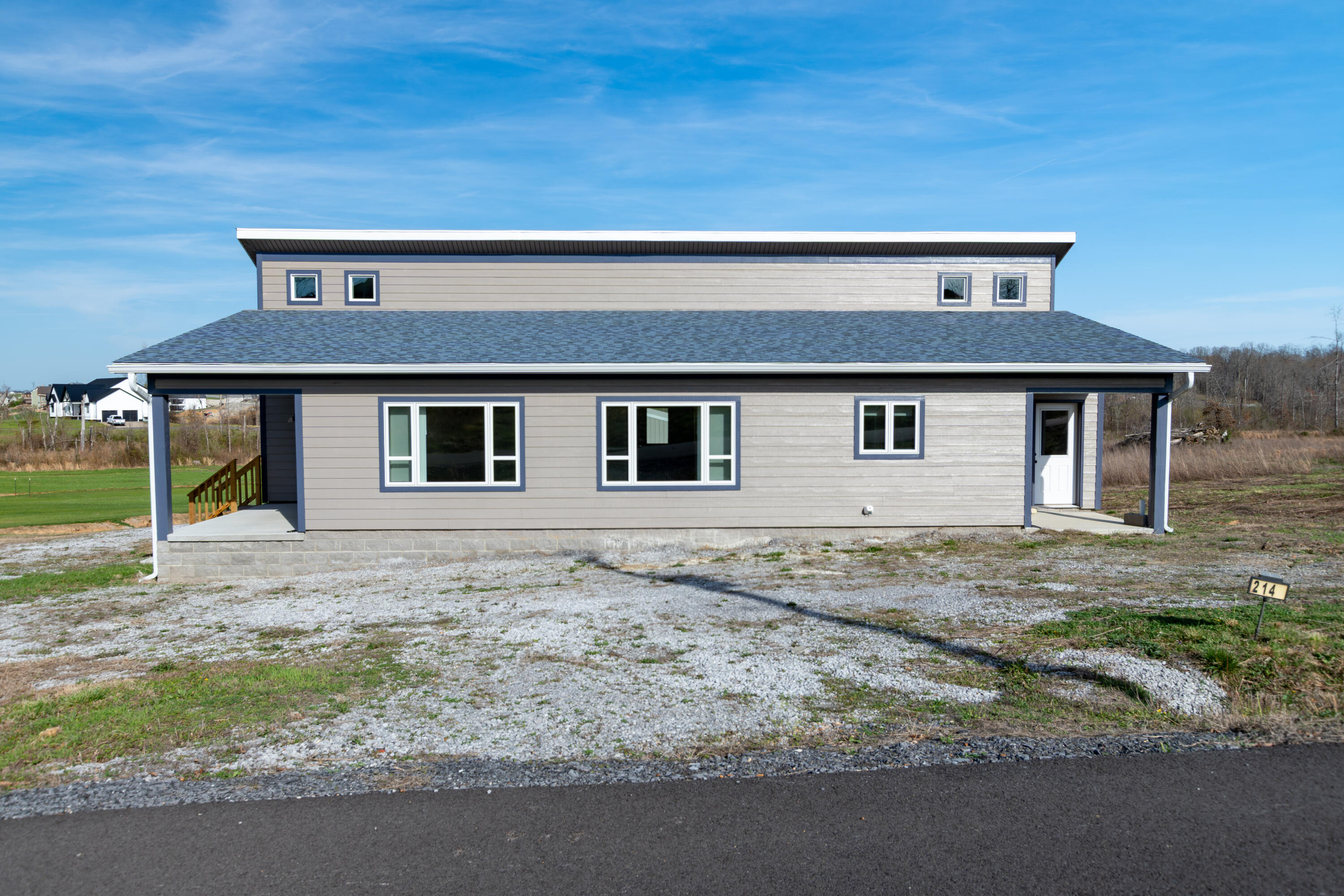 214 Kentucky Avenue Property Photo 1
