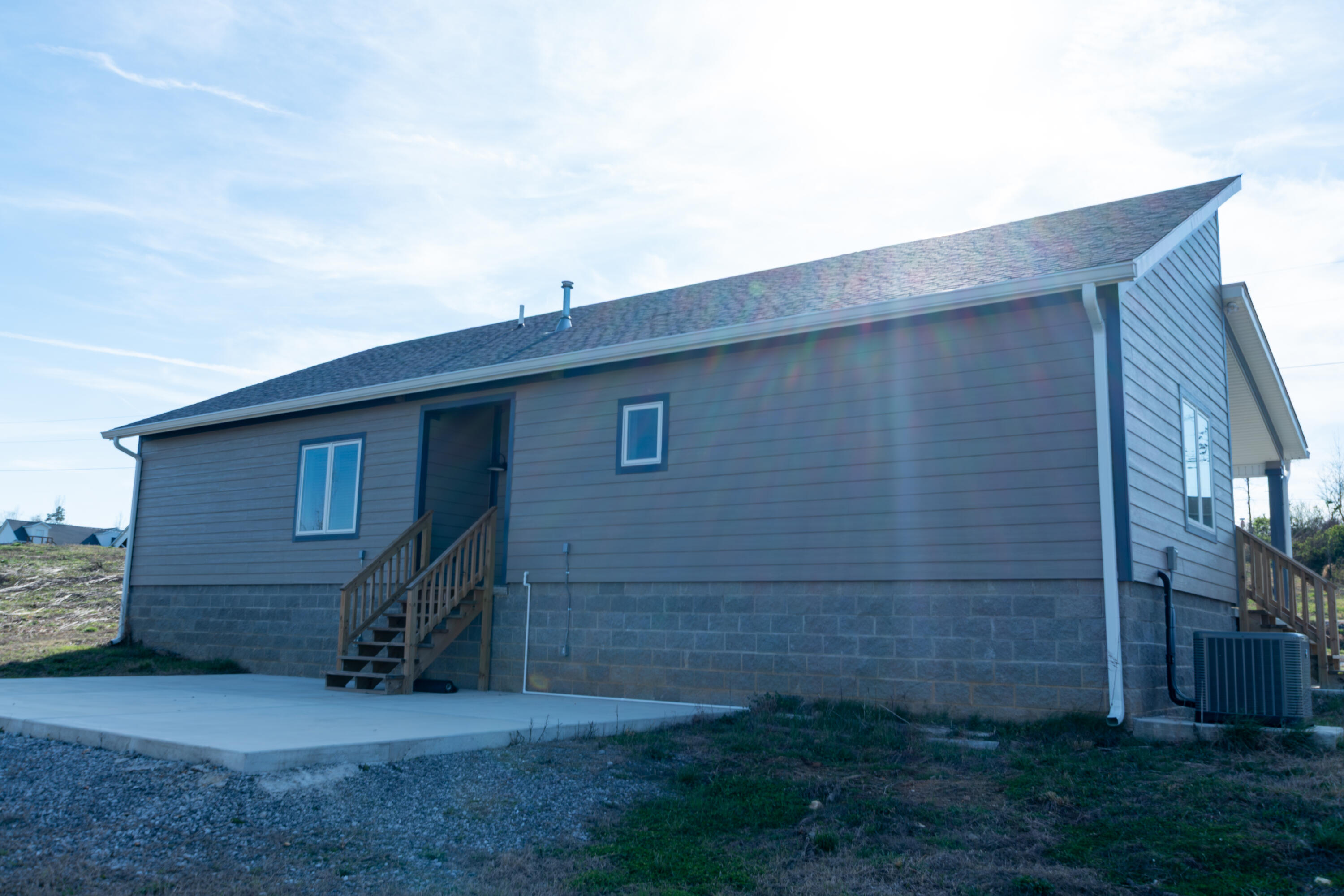 214 Kentucky Avenue Property Photo 6