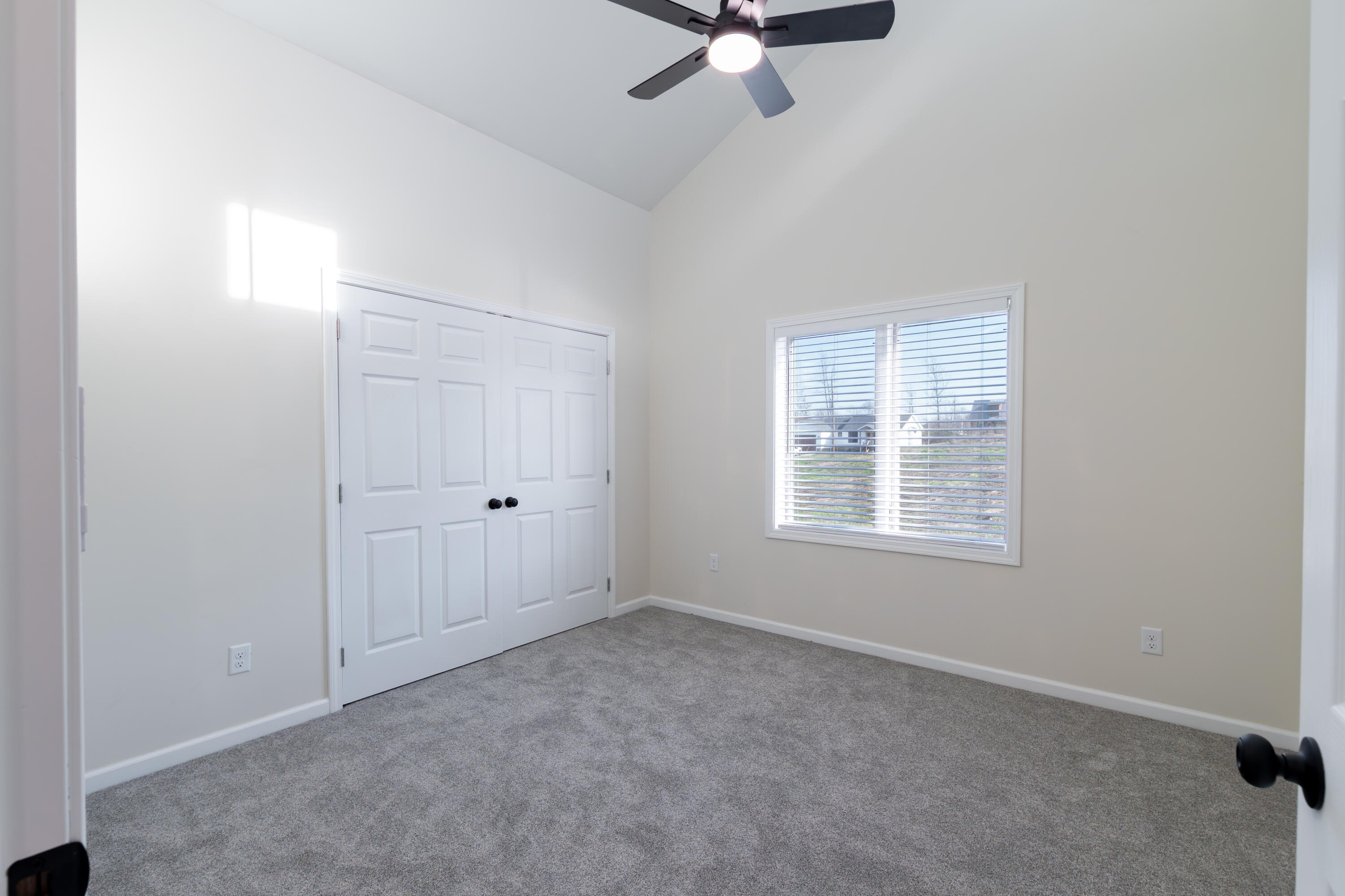 214 Kentucky Avenue Property Photo 26