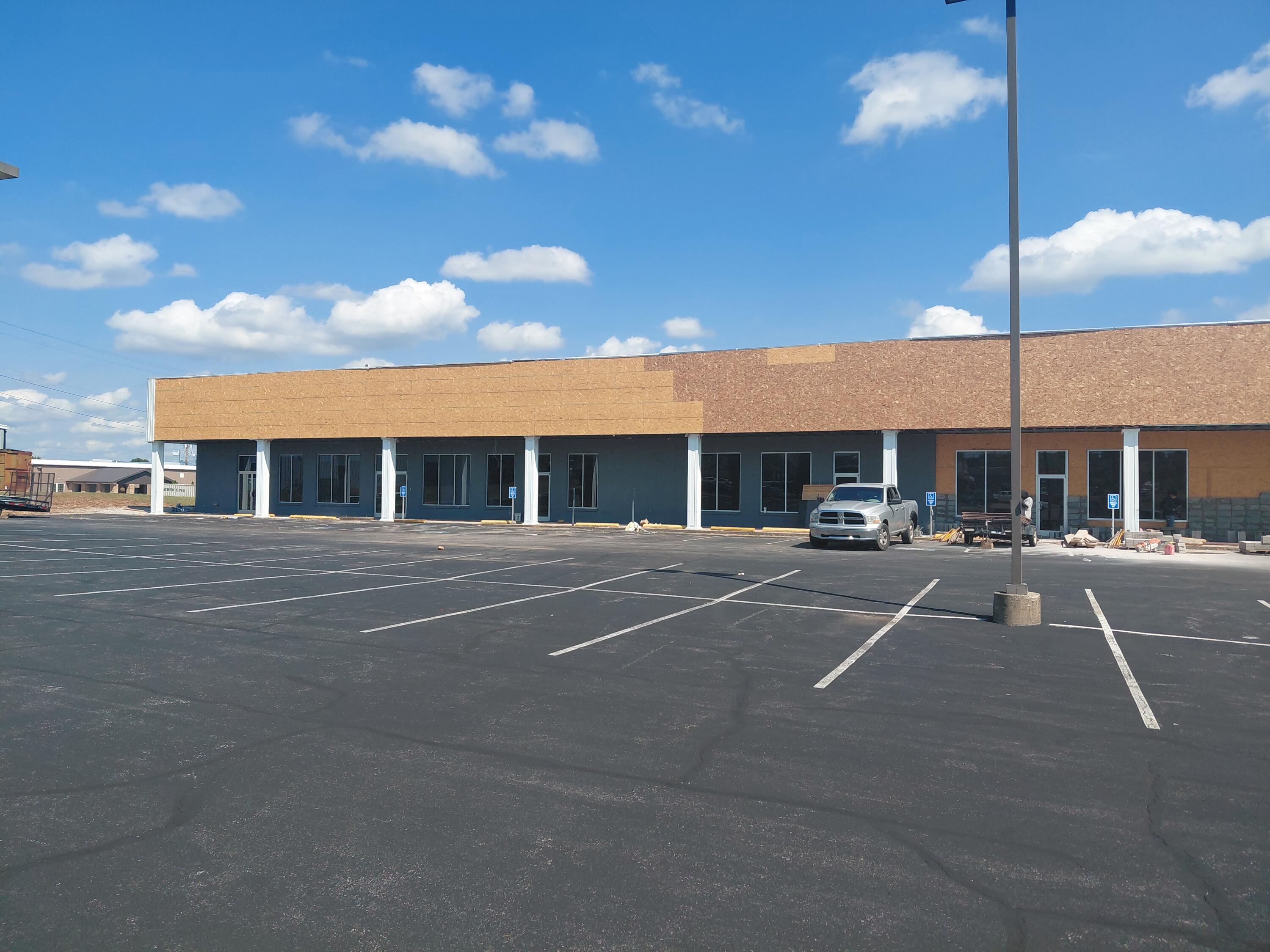 81 Mall Road Ste 2 Property Photo 6