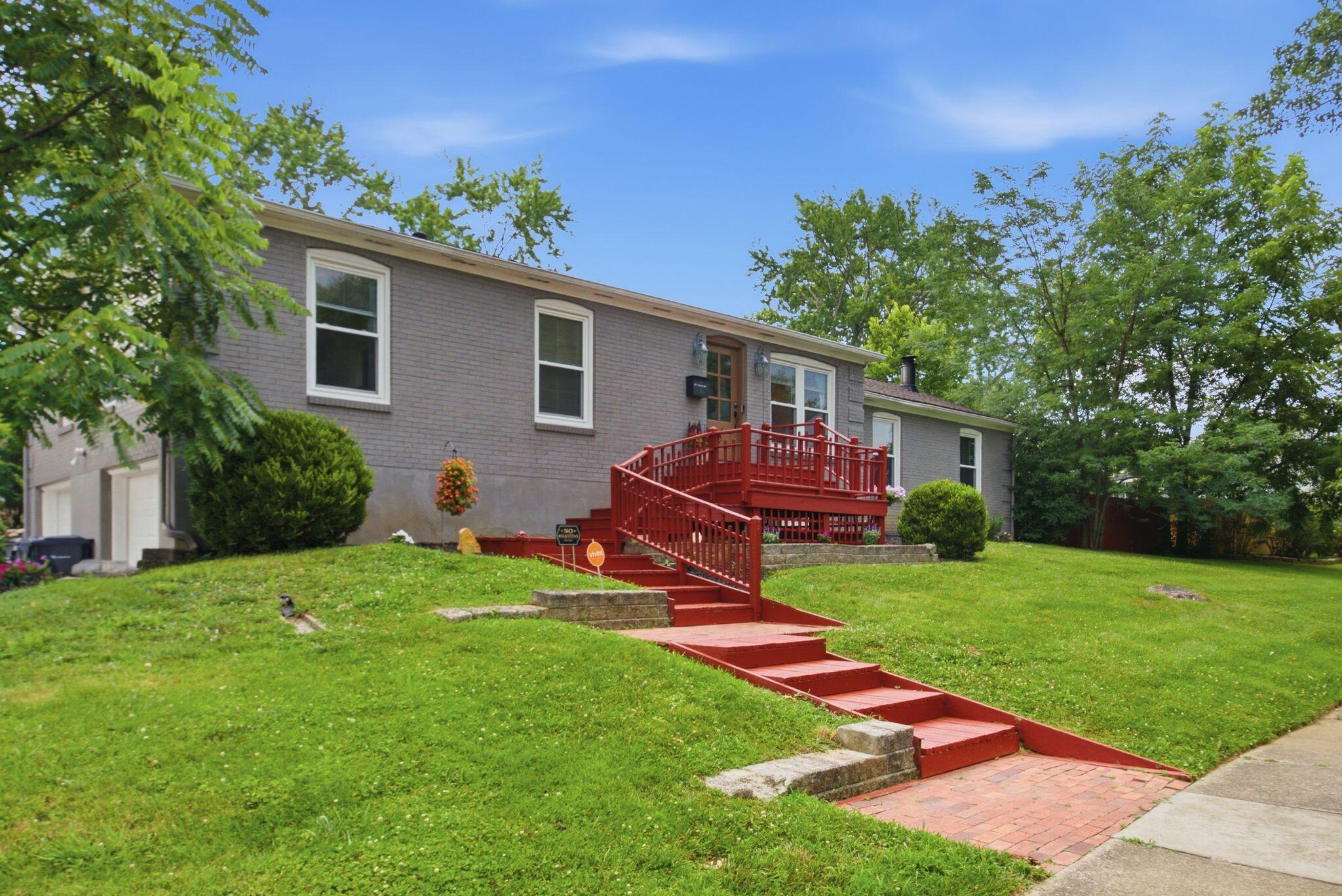 3303 Pimlico Parkway Property Photo 2