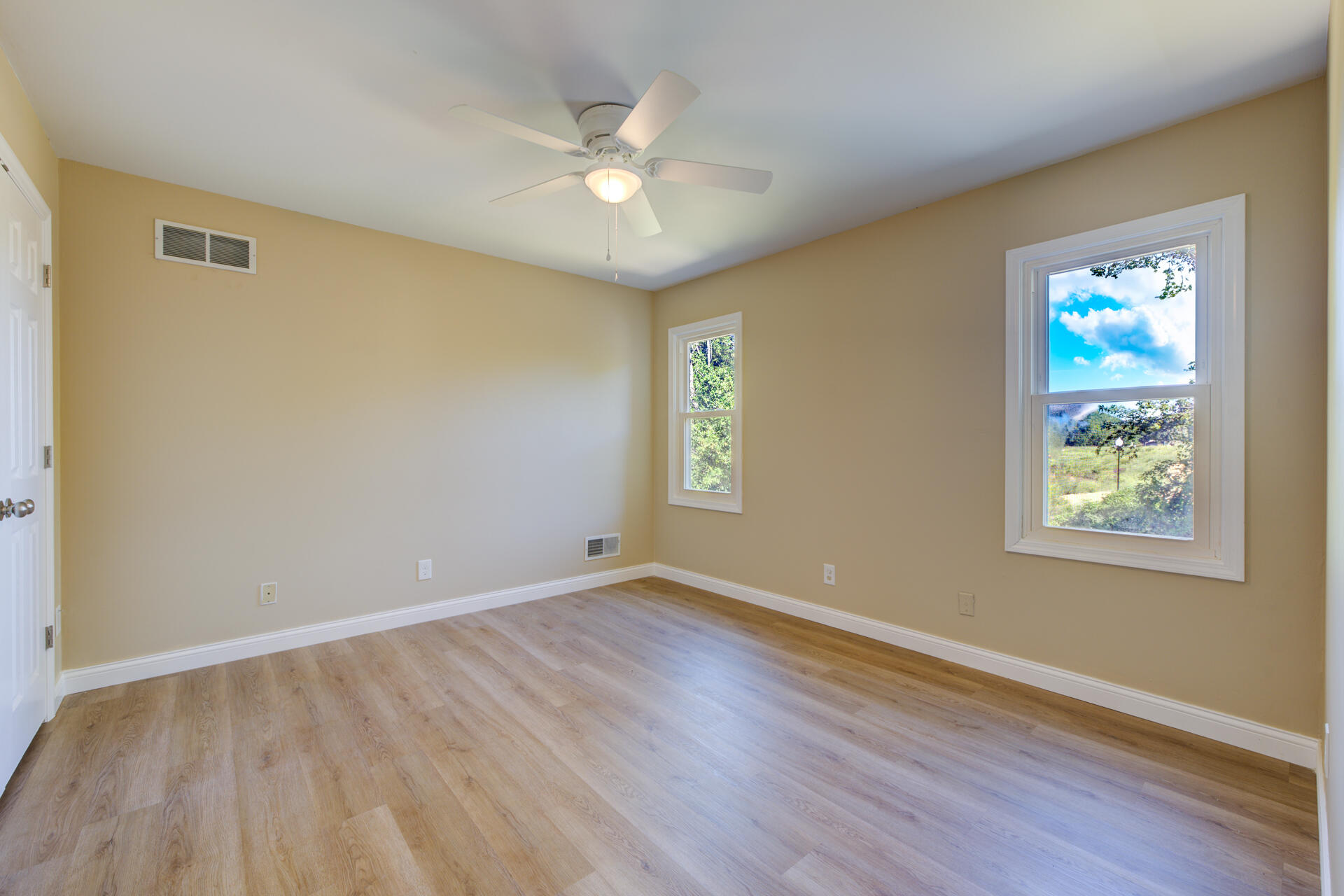 8201 Huntsman Trail Property Photo 37