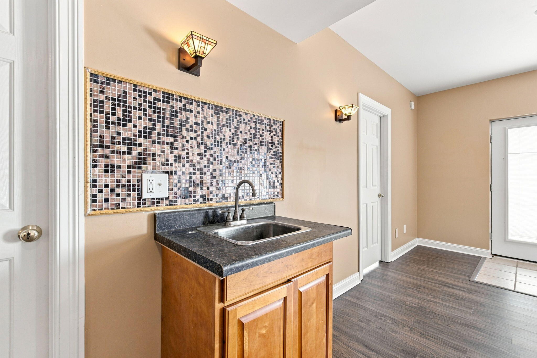 106 Stirling Lane Property Photo 34