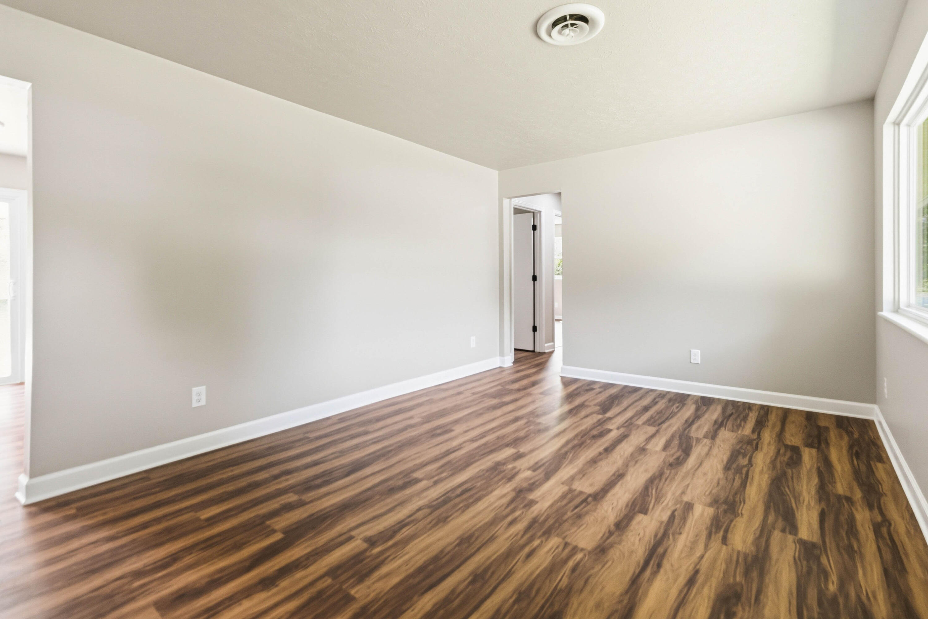 5213 Beechwood Drive Property Photo 9