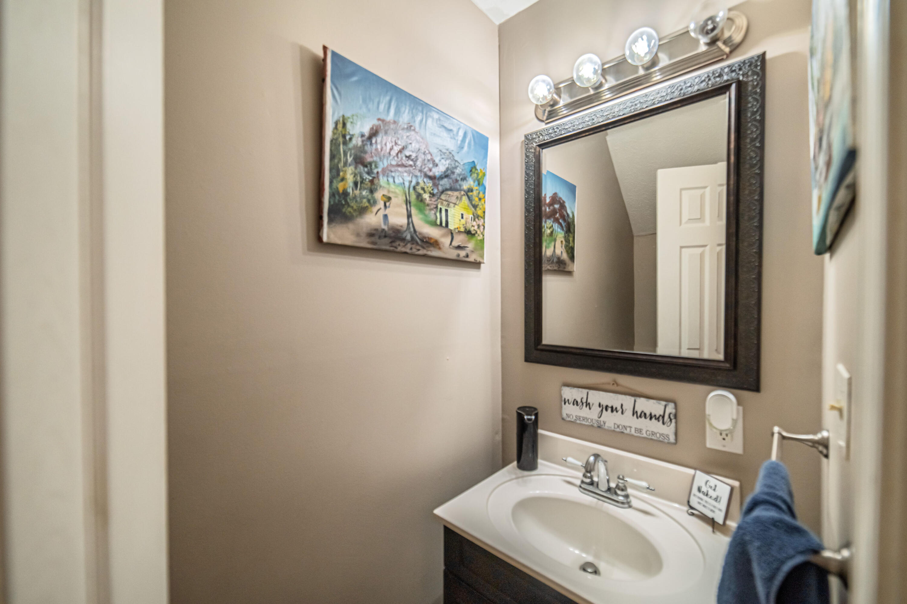 6235 Benton Road 4 Property Photo 10