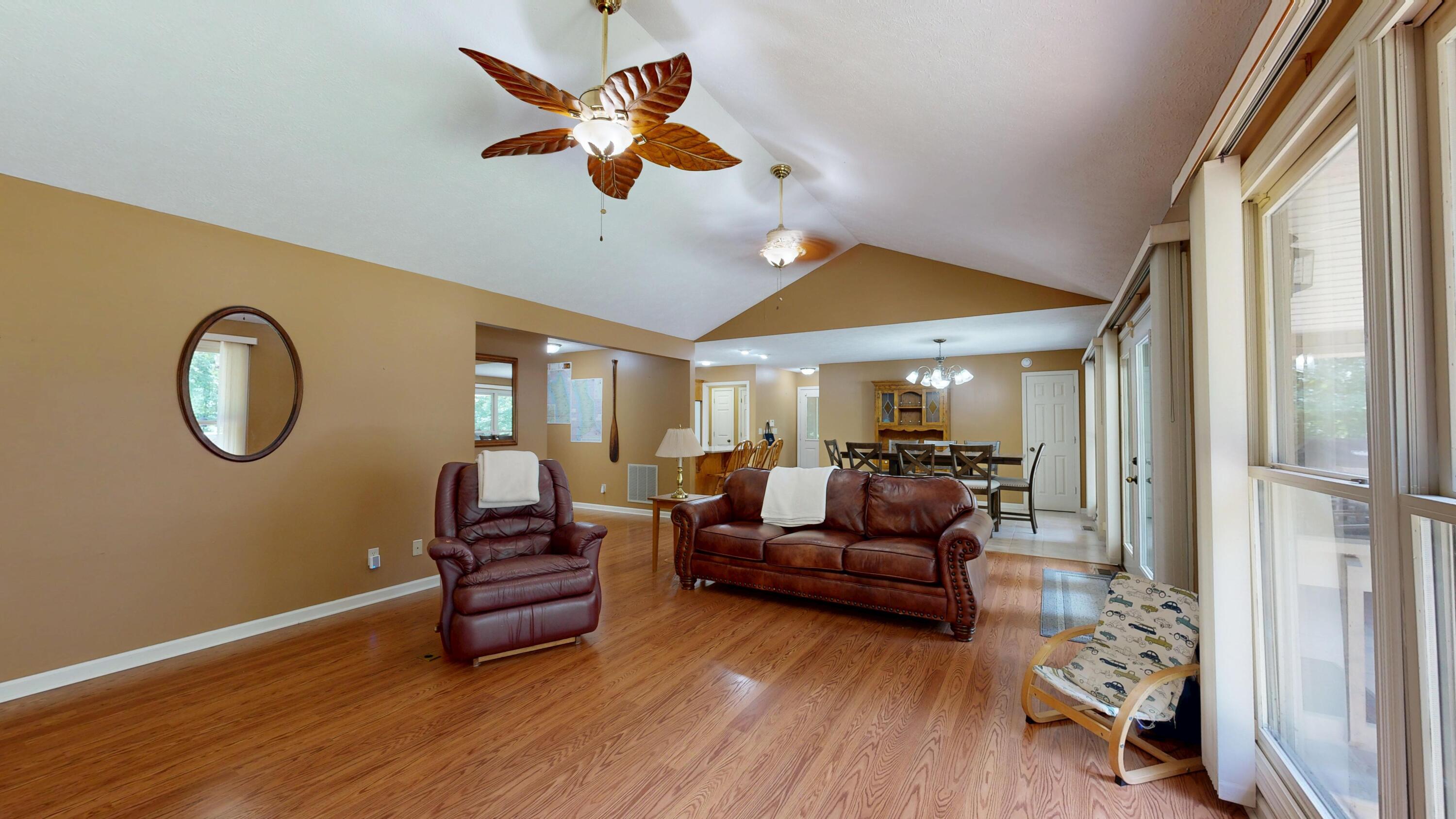 168 Gallant Road Property Photo 6
