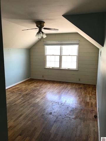 718 Moscow Avenue Property Photo 5