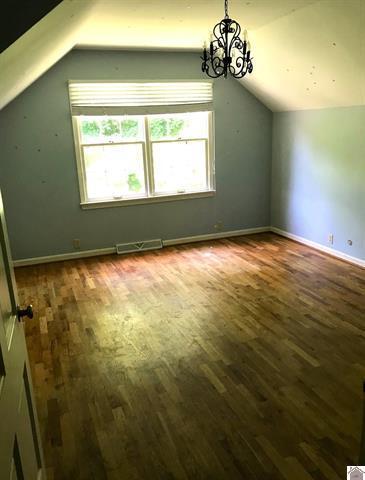 718 Moscow Avenue Property Photo 7