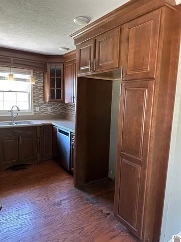 718 Moscow Avenue Property Photo 18