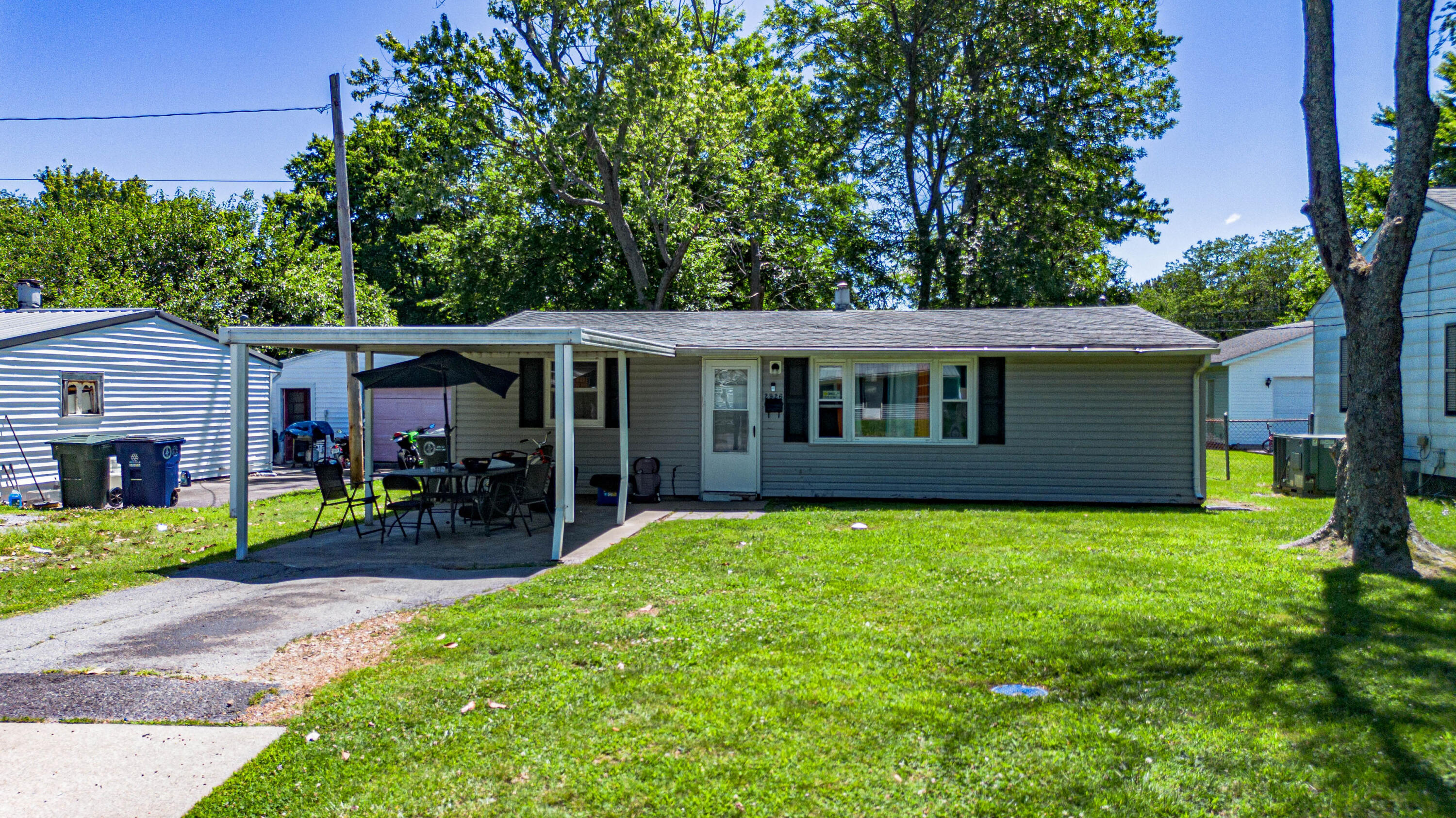 2926 Mississippi Street Property Photo 1