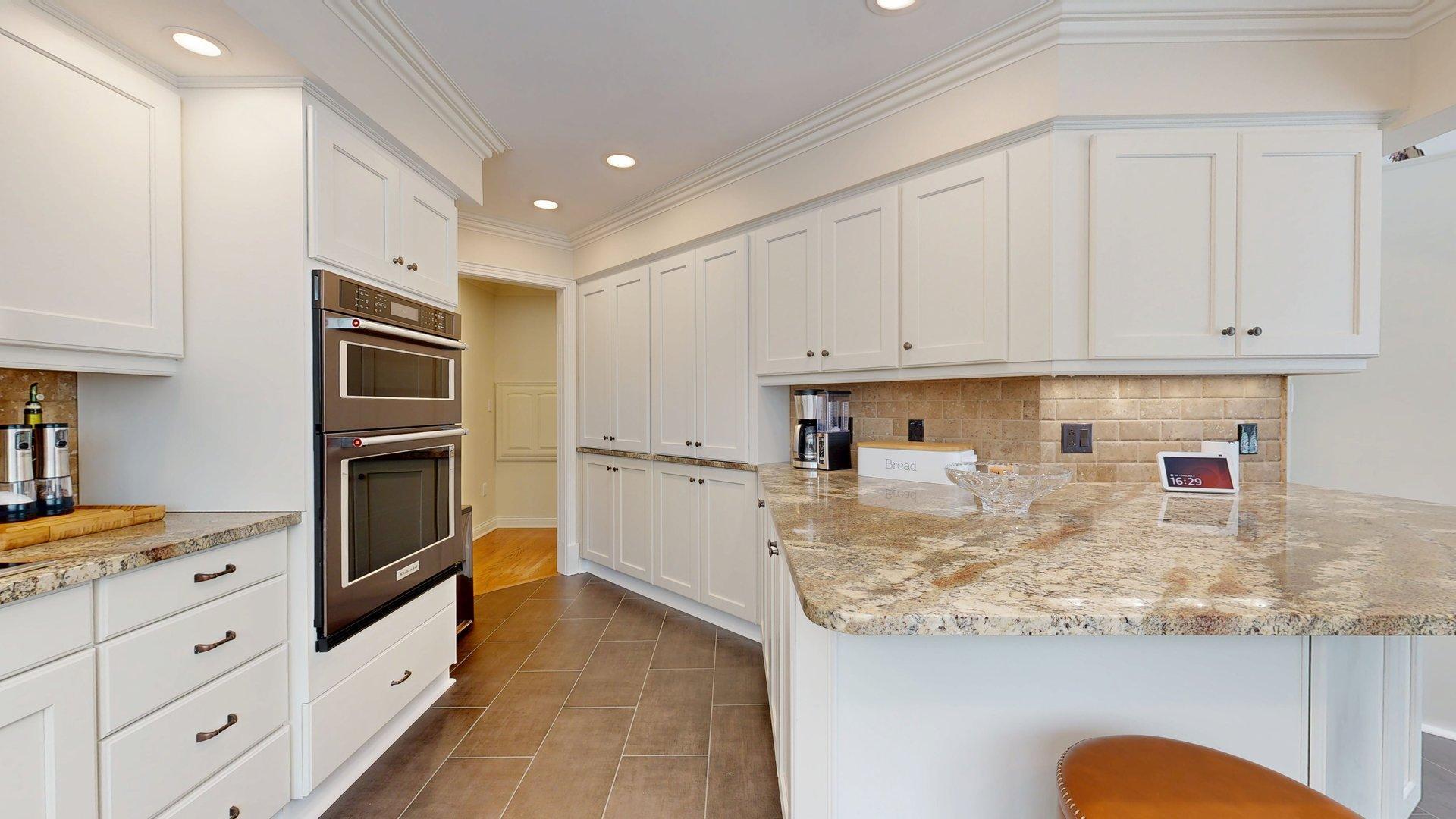 4041 Alameda Crescent Property Photo 10