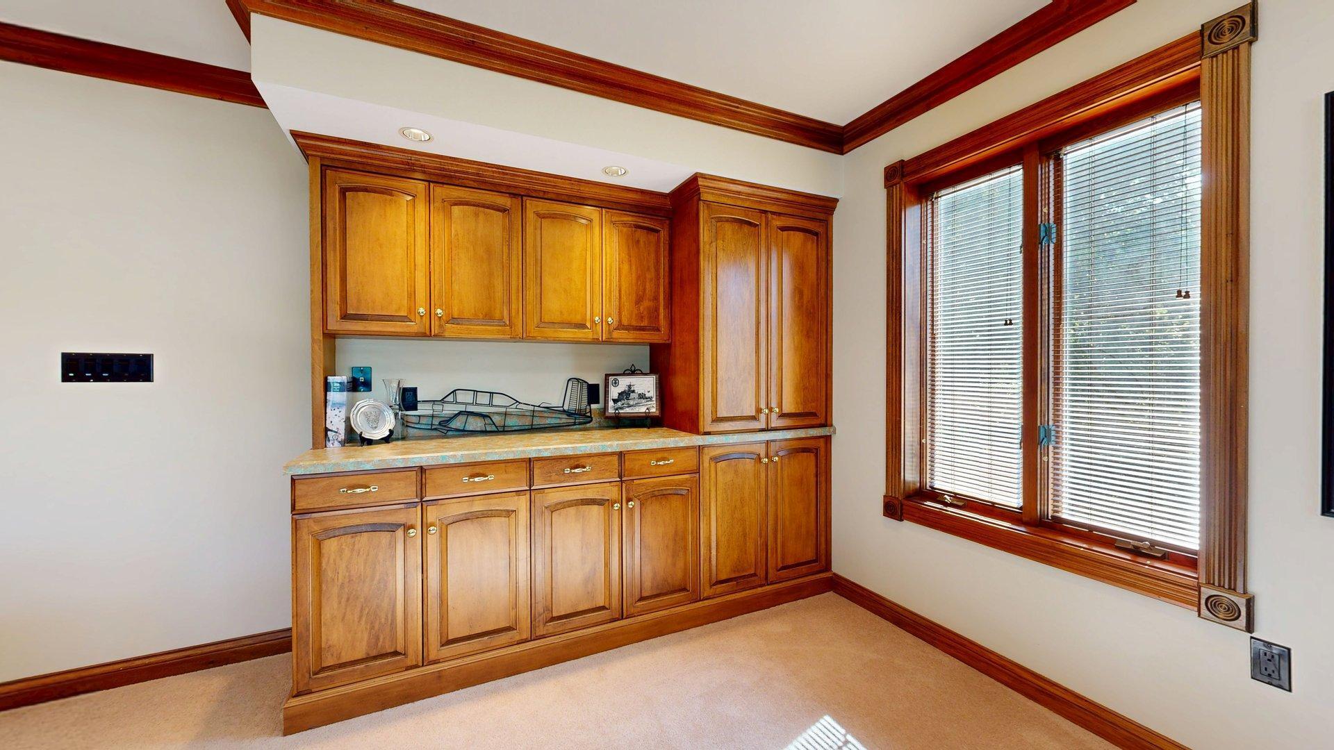4041 Alameda Crescent Property Photo 25