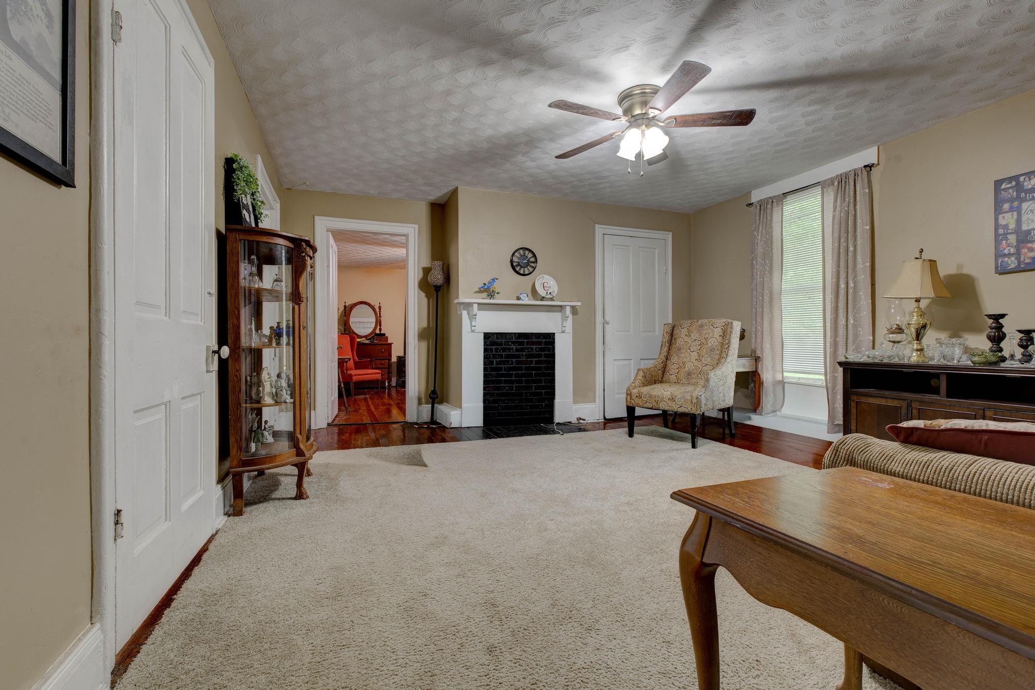675 Winchester Road Property Photo 11