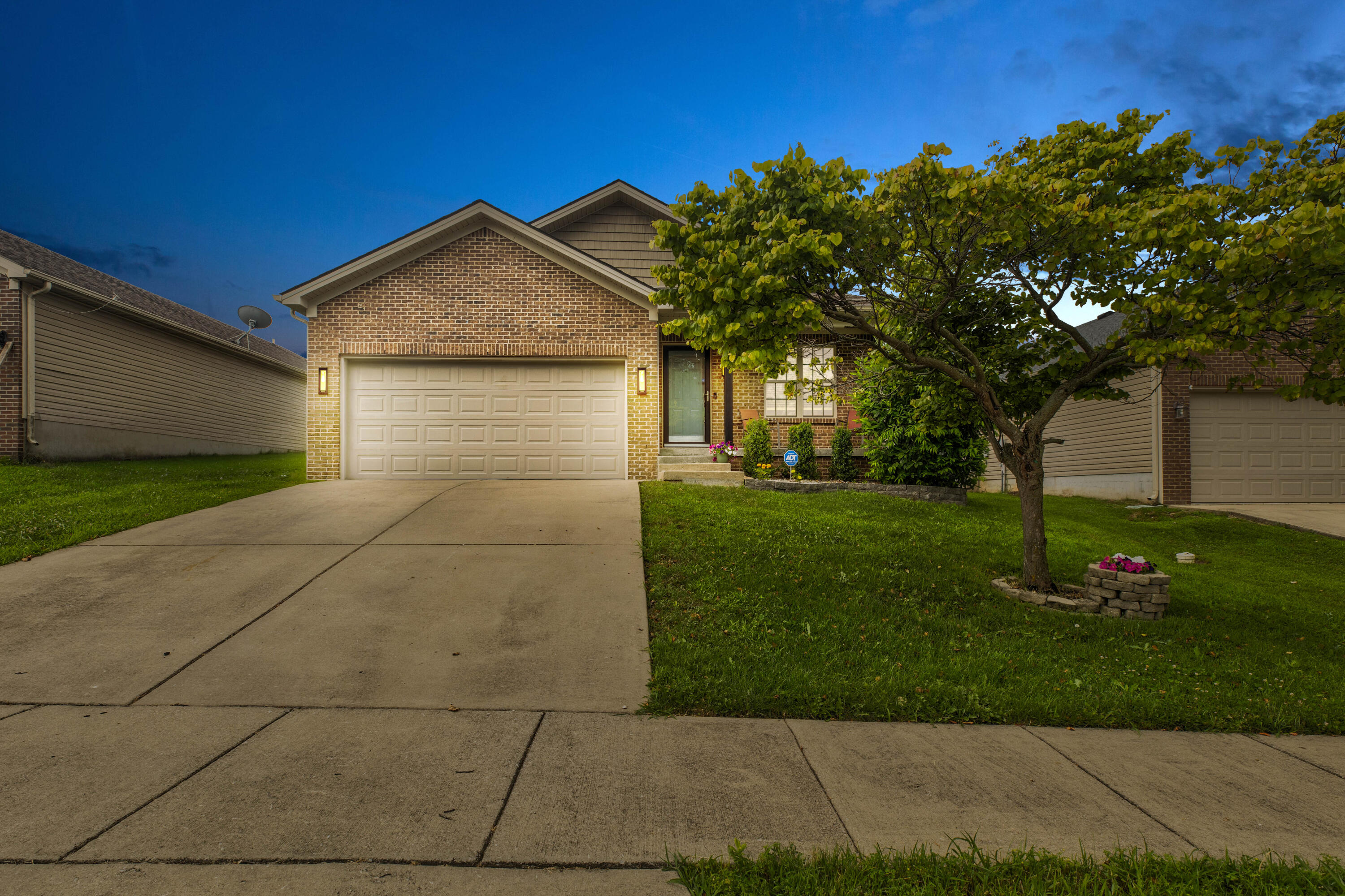 106 Dunlap Drive Property Photo 1