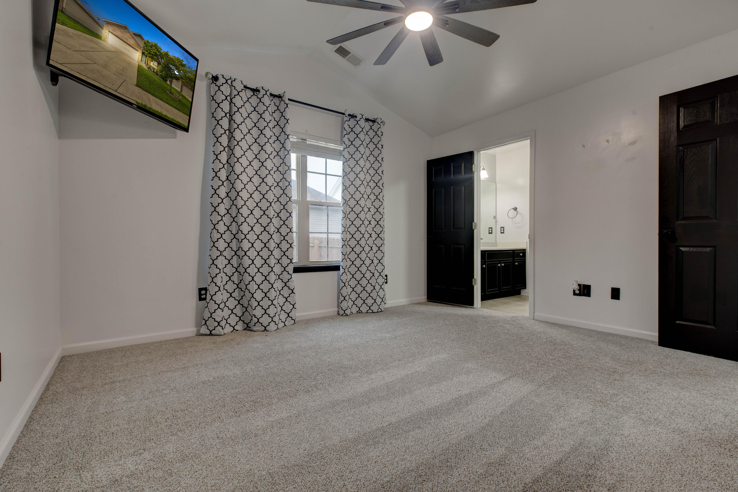 106 Dunlap Drive Property Photo 14